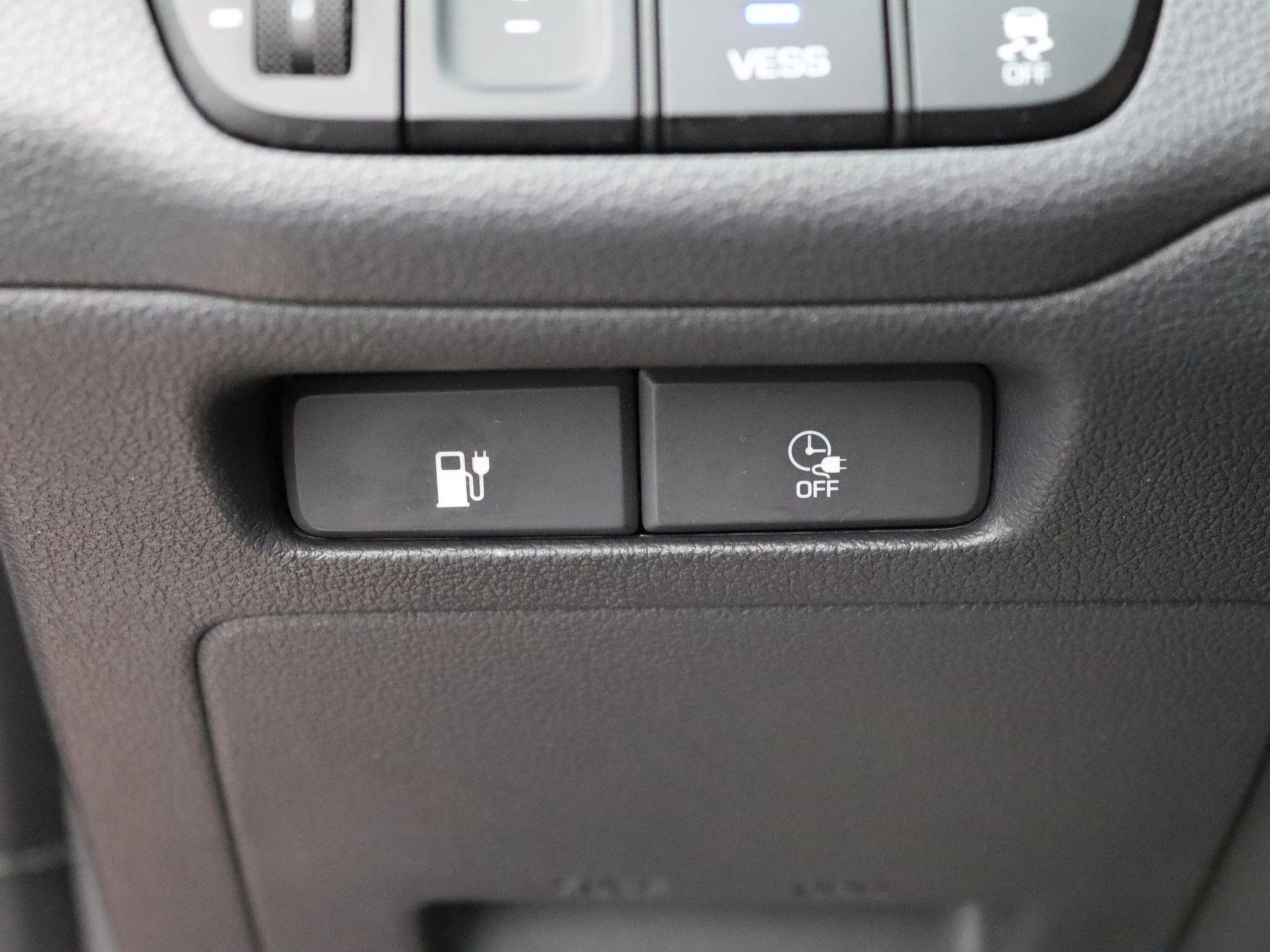 Hyundai-IONIQ-image-27