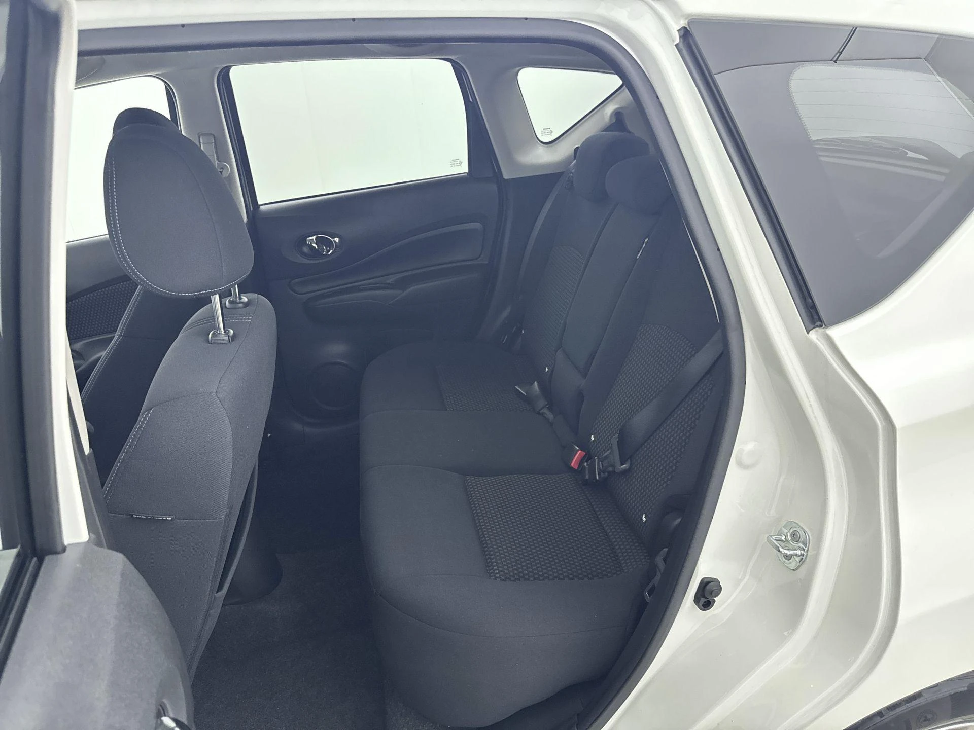 Nissan-Note-image-24
