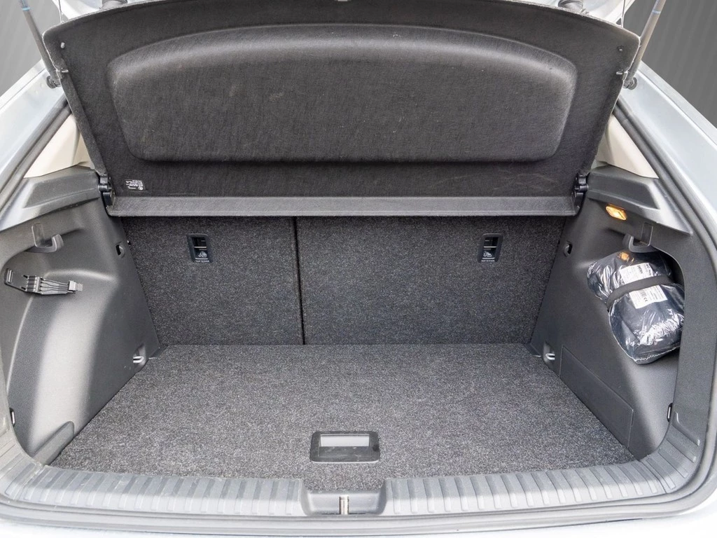 Škoda Fabia 1.0 TSI DSG Tour Navi, Winterpaket