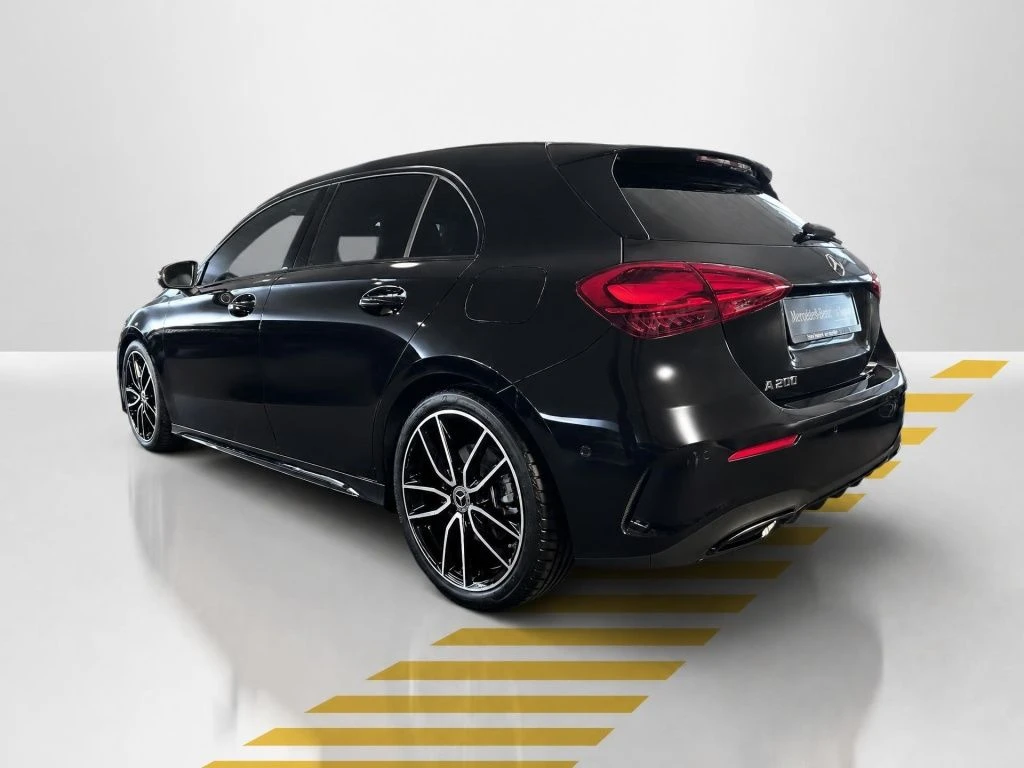 Mercedes-Benz-A-Klasse 200-image-12