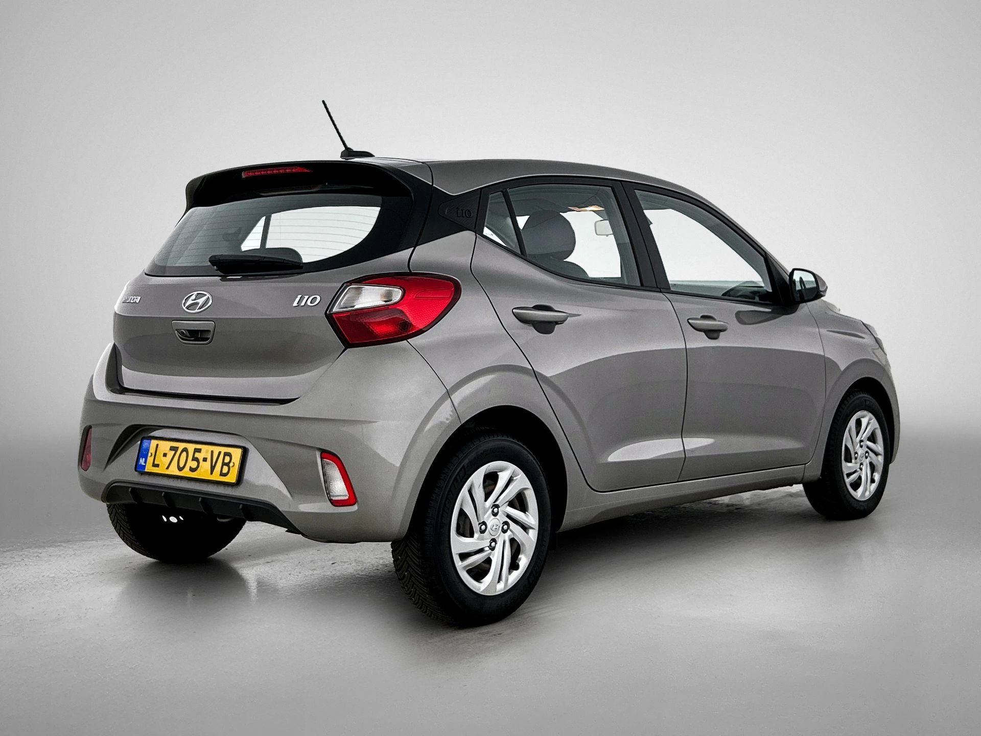Hyundai-i10-image-3