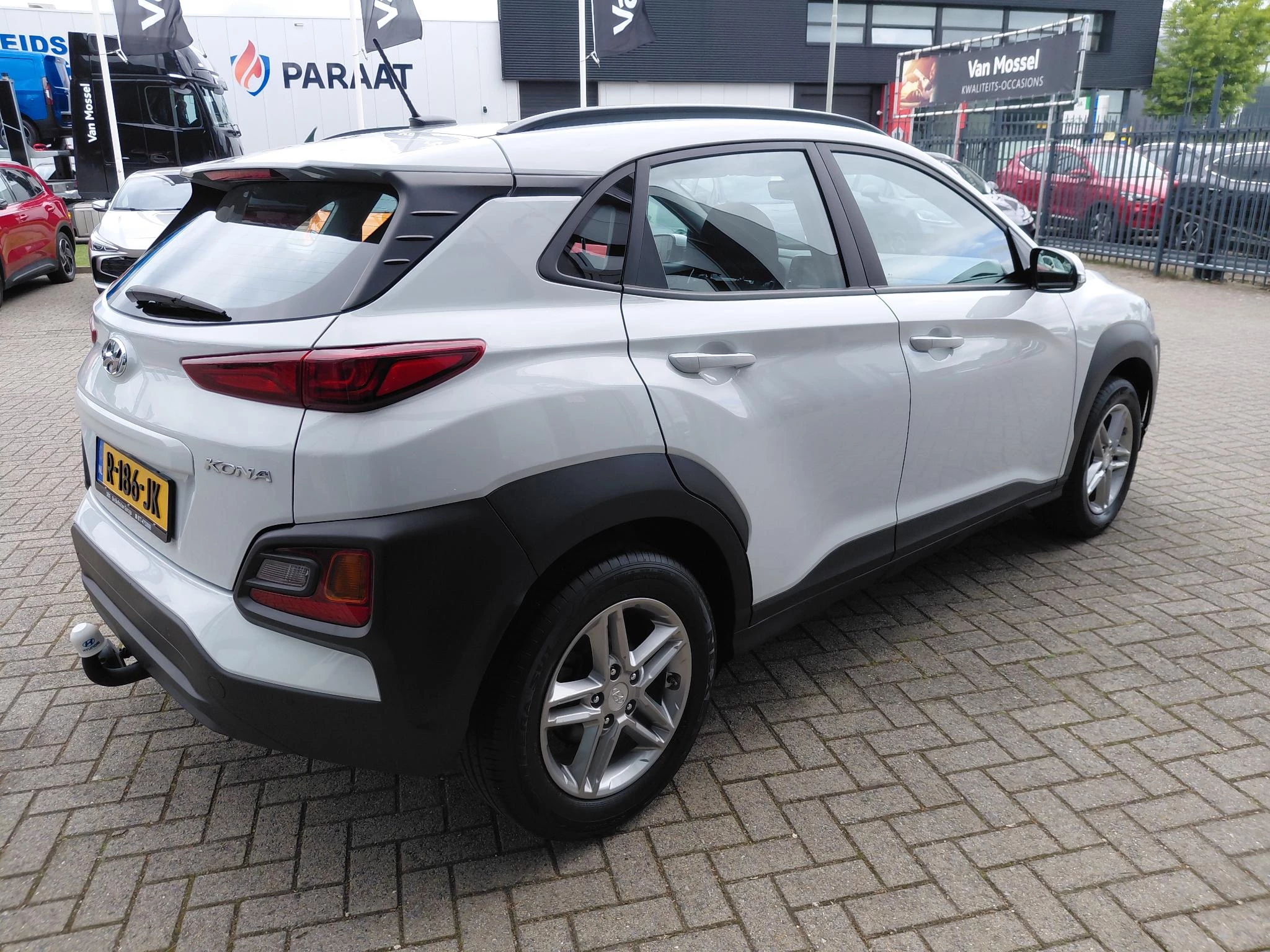 Hyundai-Kona-image-6