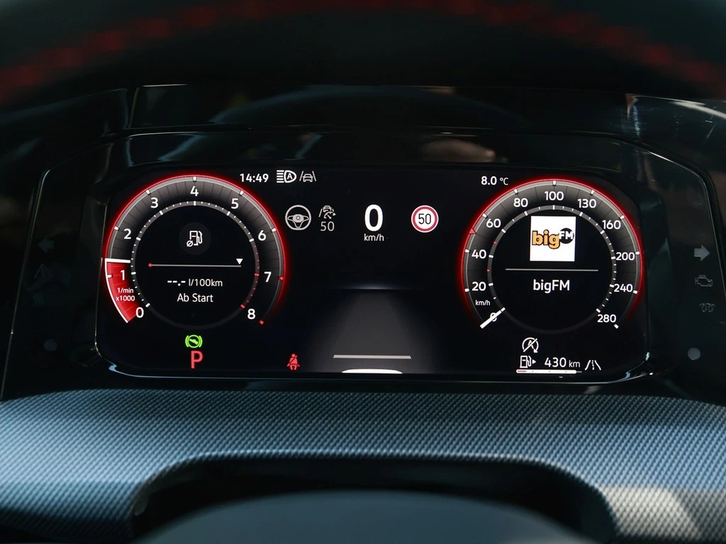 Volkswagen Golf GTI Clubsport 2.0 TSI DSG Akrapovic, 270km/h, IQ.Light, Pano., 360°Kam., ACC, 19"Alu.,