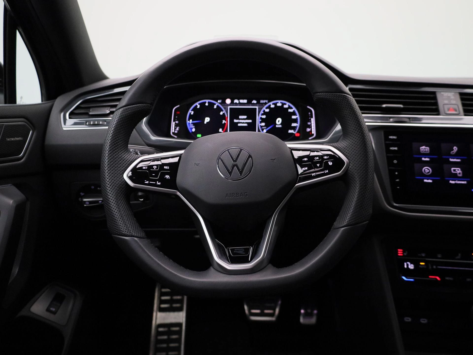 Volkswagen Tiguan Allspace 1.5 TSI R-Line Business+