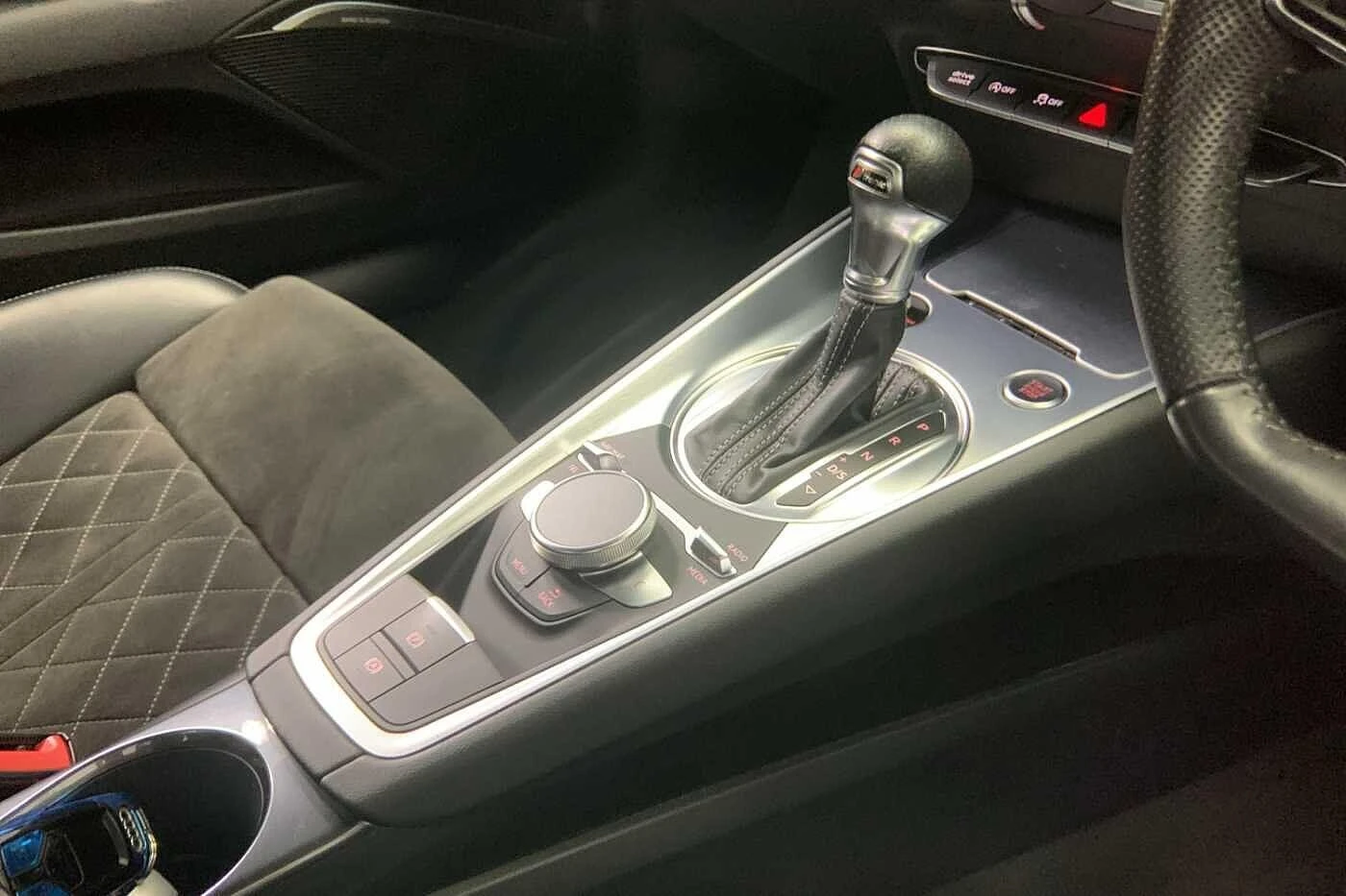 Audi-TT-image-7