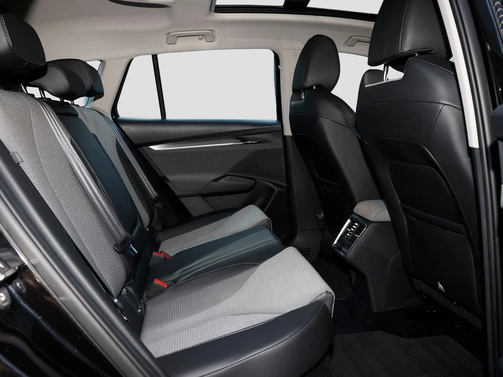 Škoda-Enyaq iV-image-9