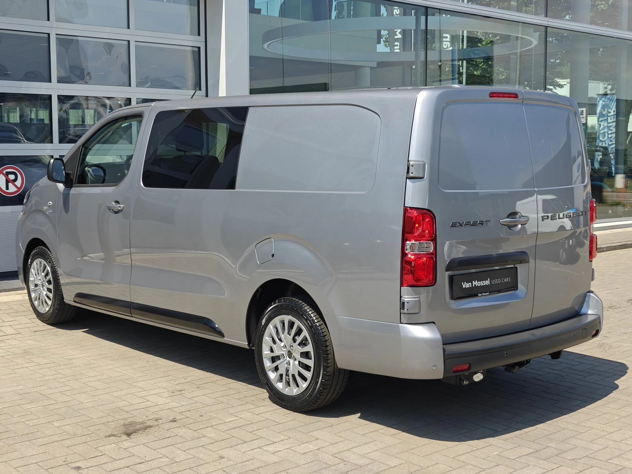 Peugeot Expert Long DC L3 2.0 BlueHDi 180 EAT8
