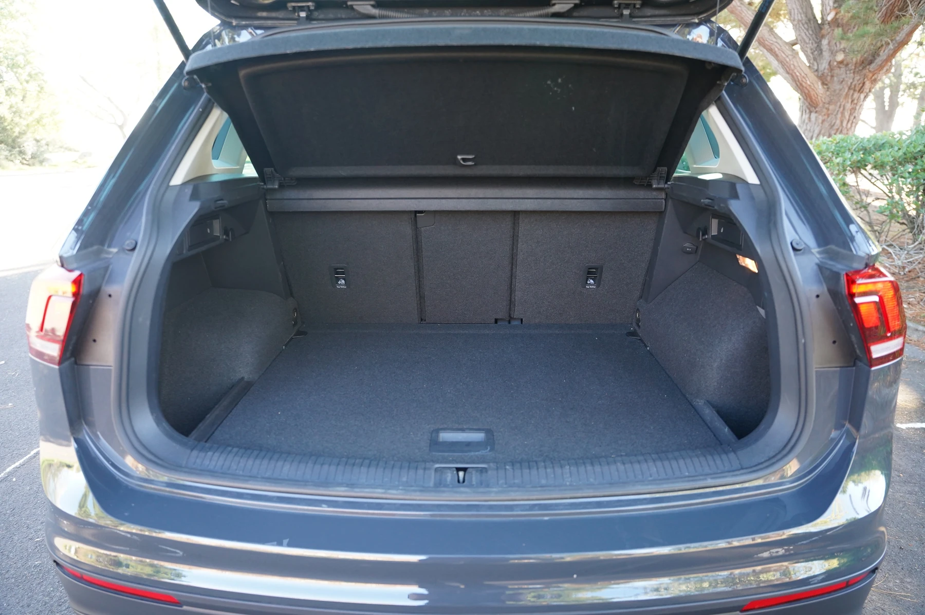 Volkswagen-Tiguan-image-11