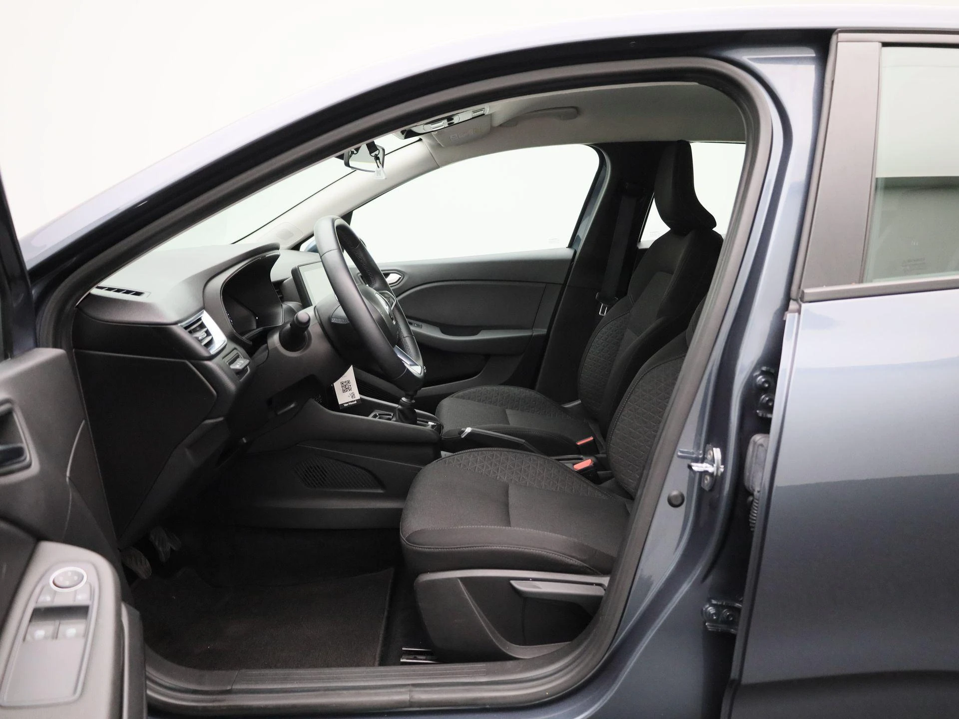 Renault-Clio-image-8