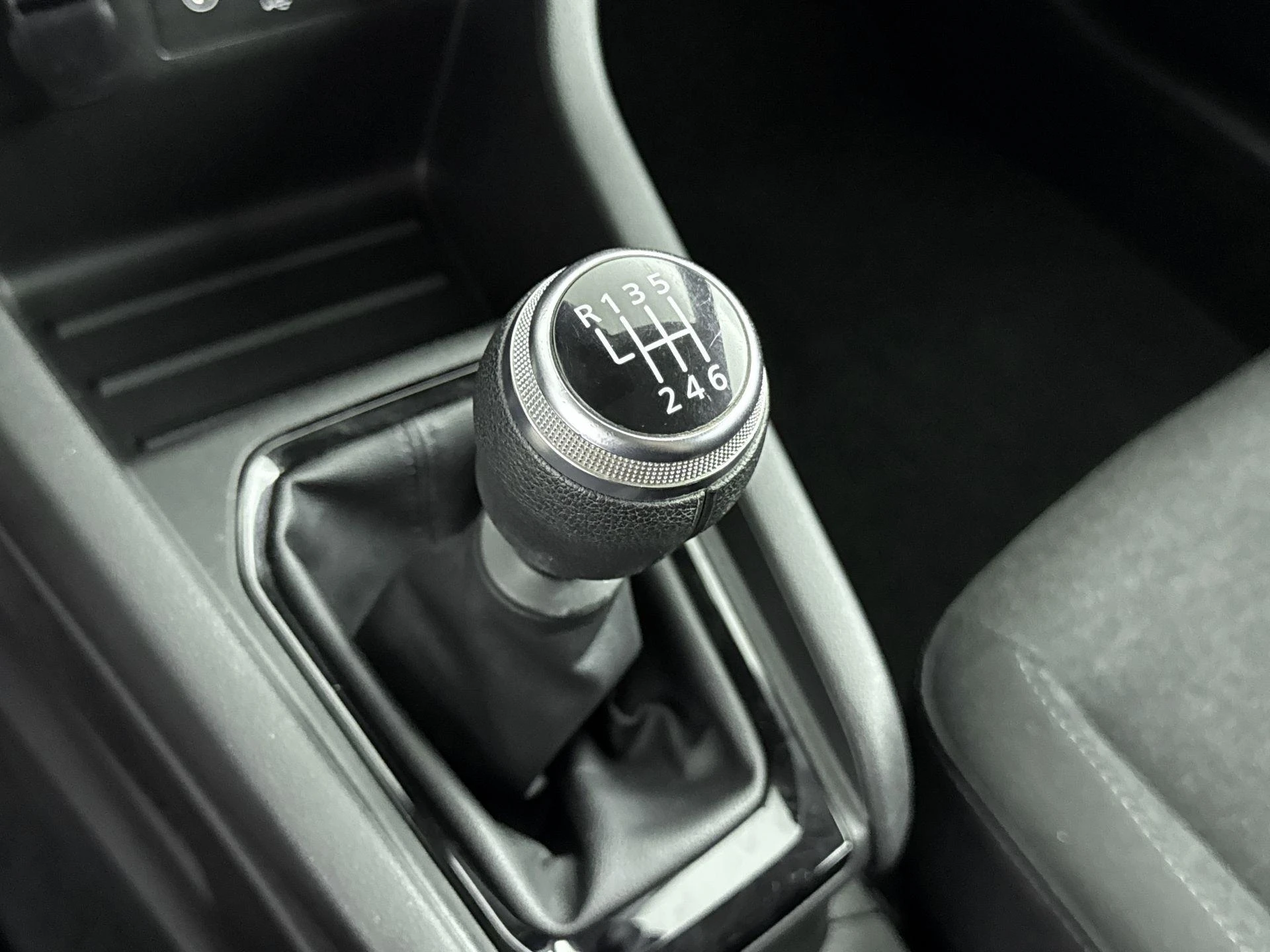 Renault-Clio-image-20