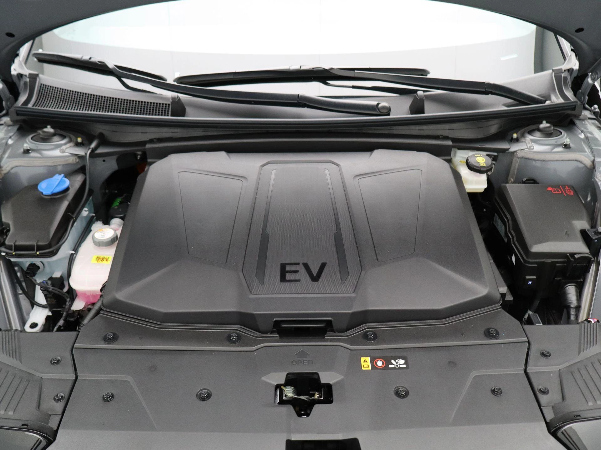 Hyundai-IONIQ 5-image-34