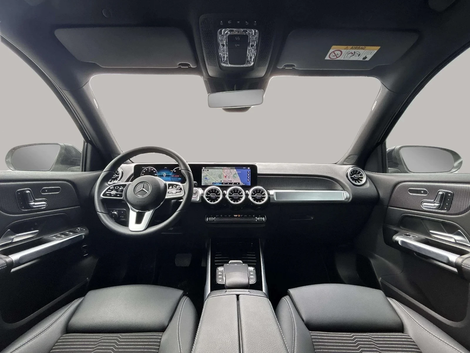 Mercedes-Benz-EQB-image-12