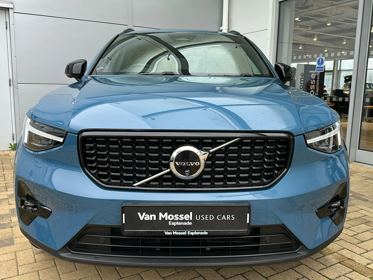 Volvo-XC40-image-4