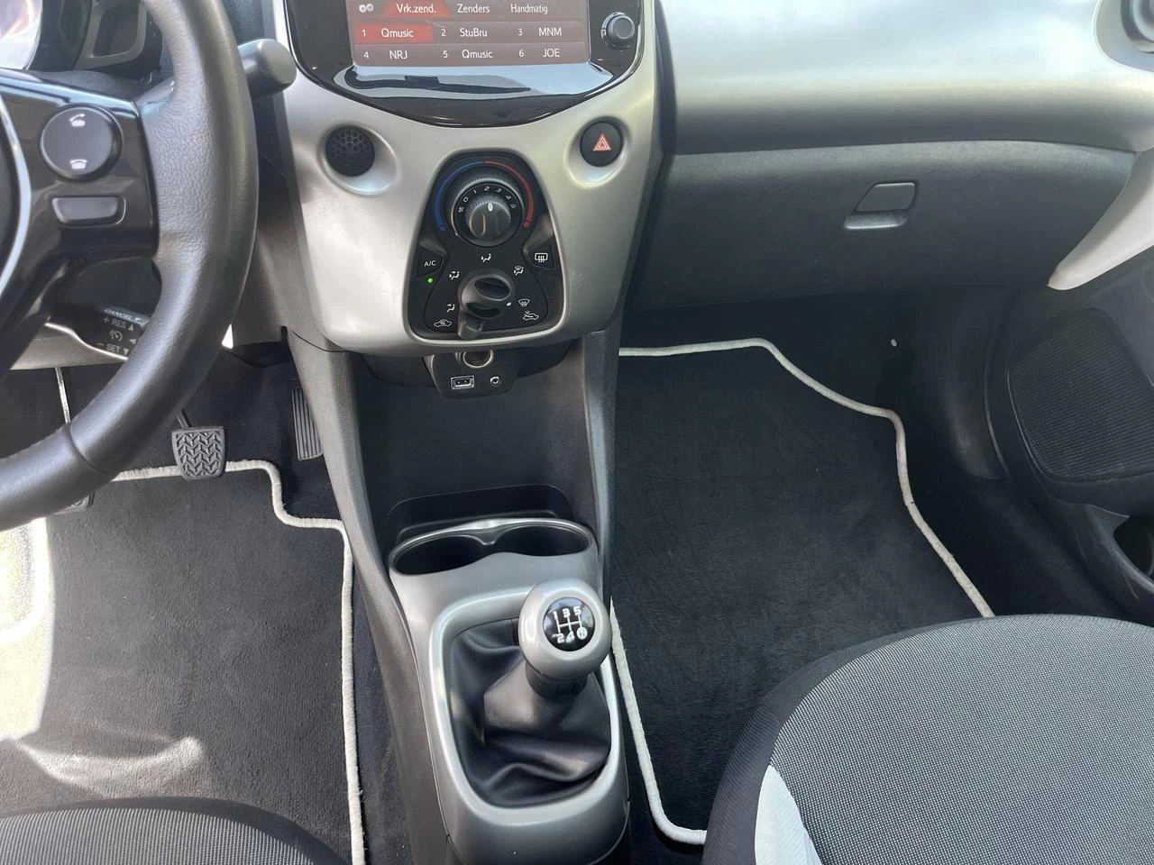 Toyota Aygo 1.0 VVT-i x-play