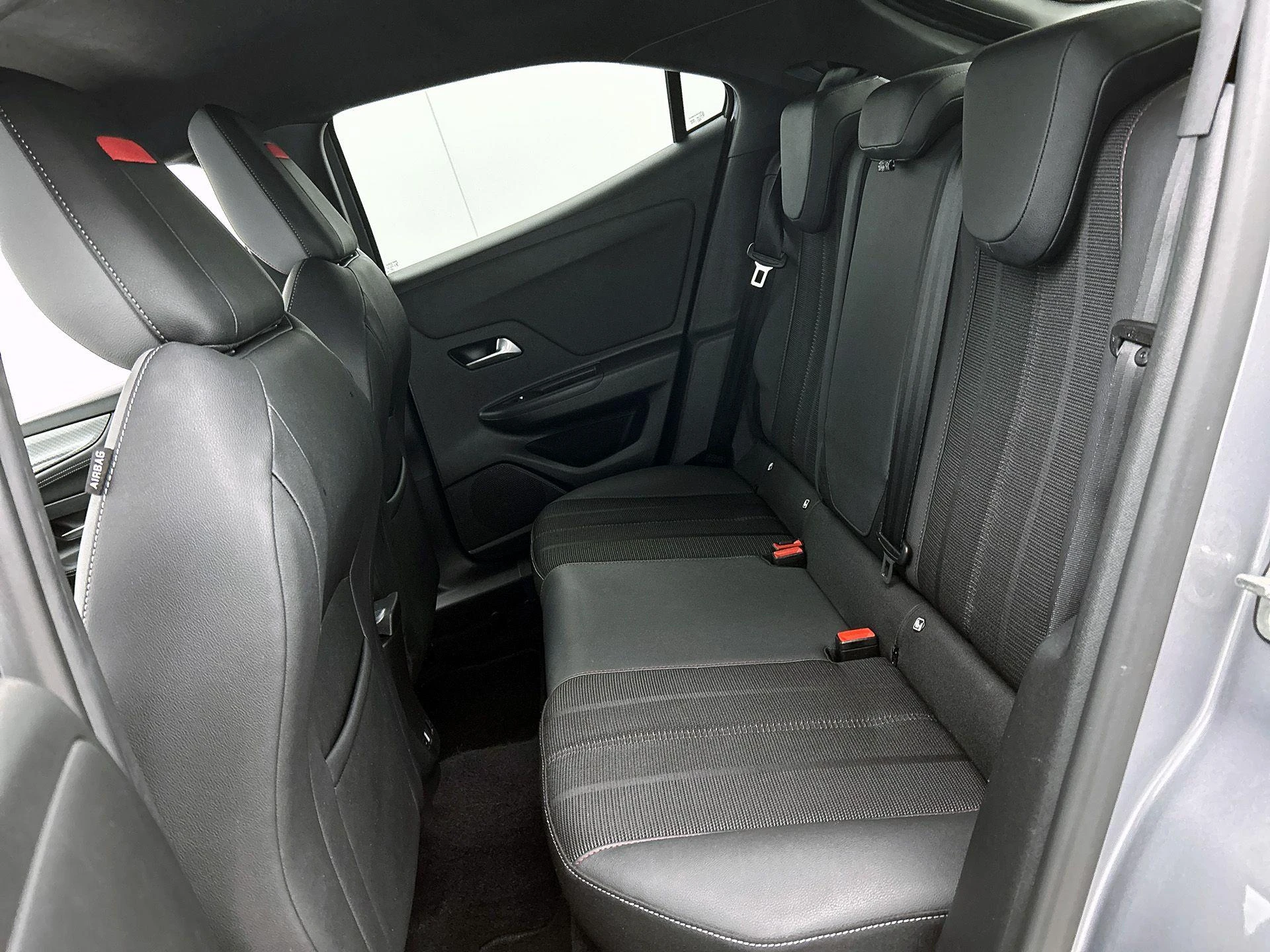 Opel-Mokka-image-25