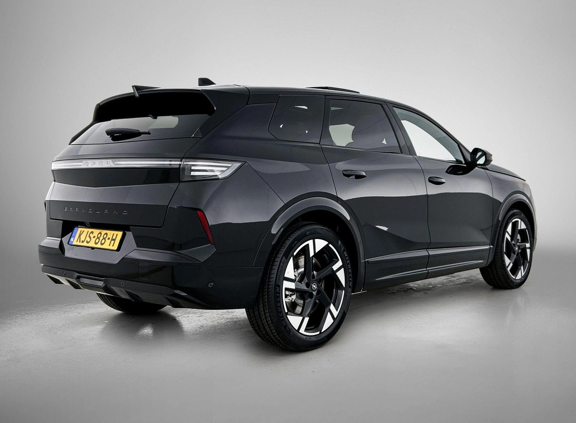 Opel-Grandland-image-3