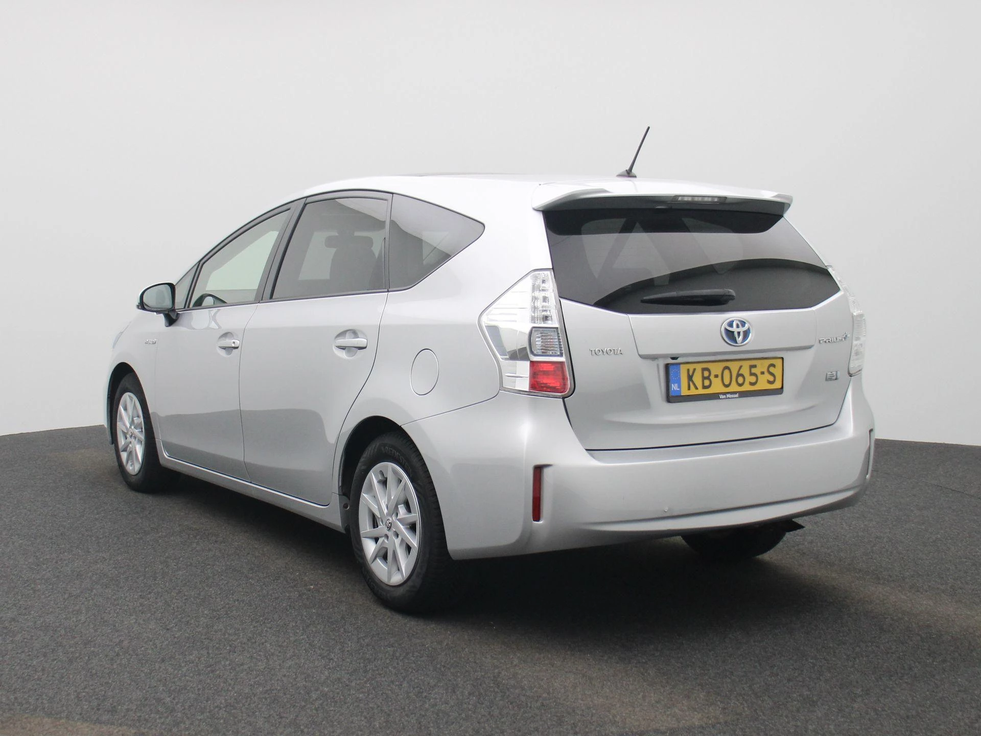 Toyota Prius Wagon 1.8 Aspiration 96g