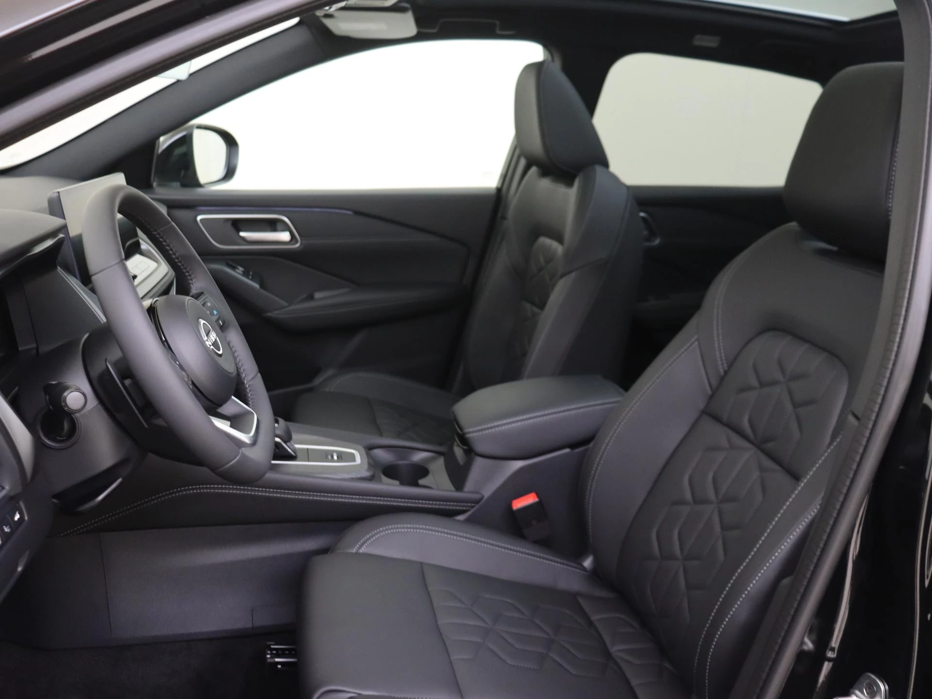 Nissan-QASHQAI-image-10