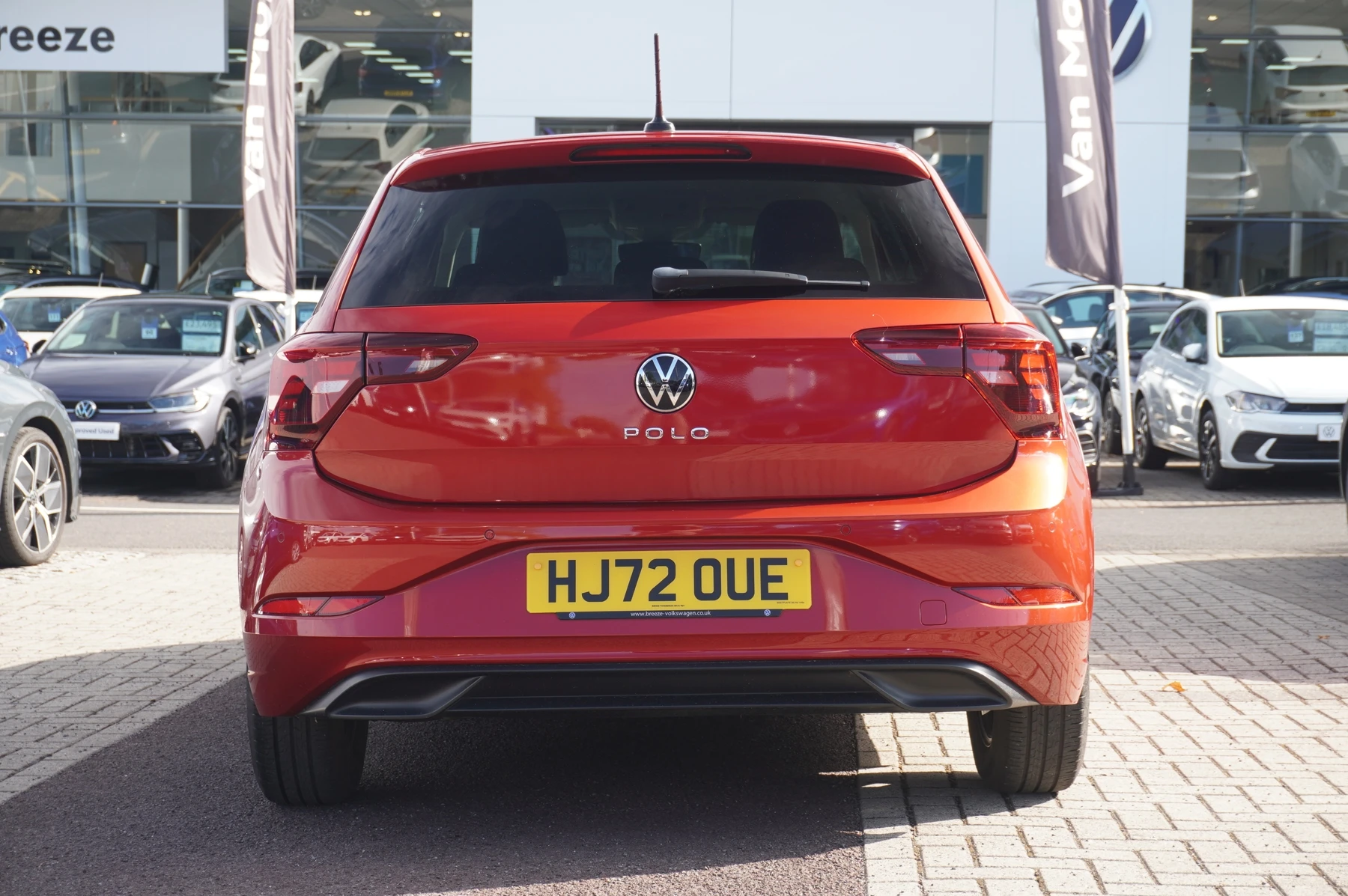 Volkswagen-Polo-image-21