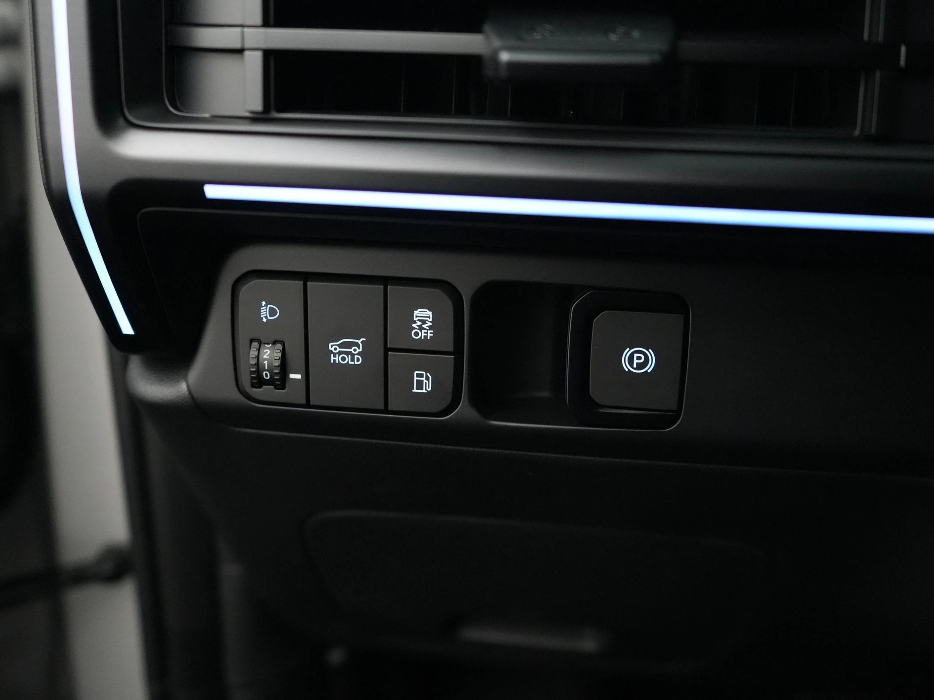 Hyundai-Santa Fe-image-18