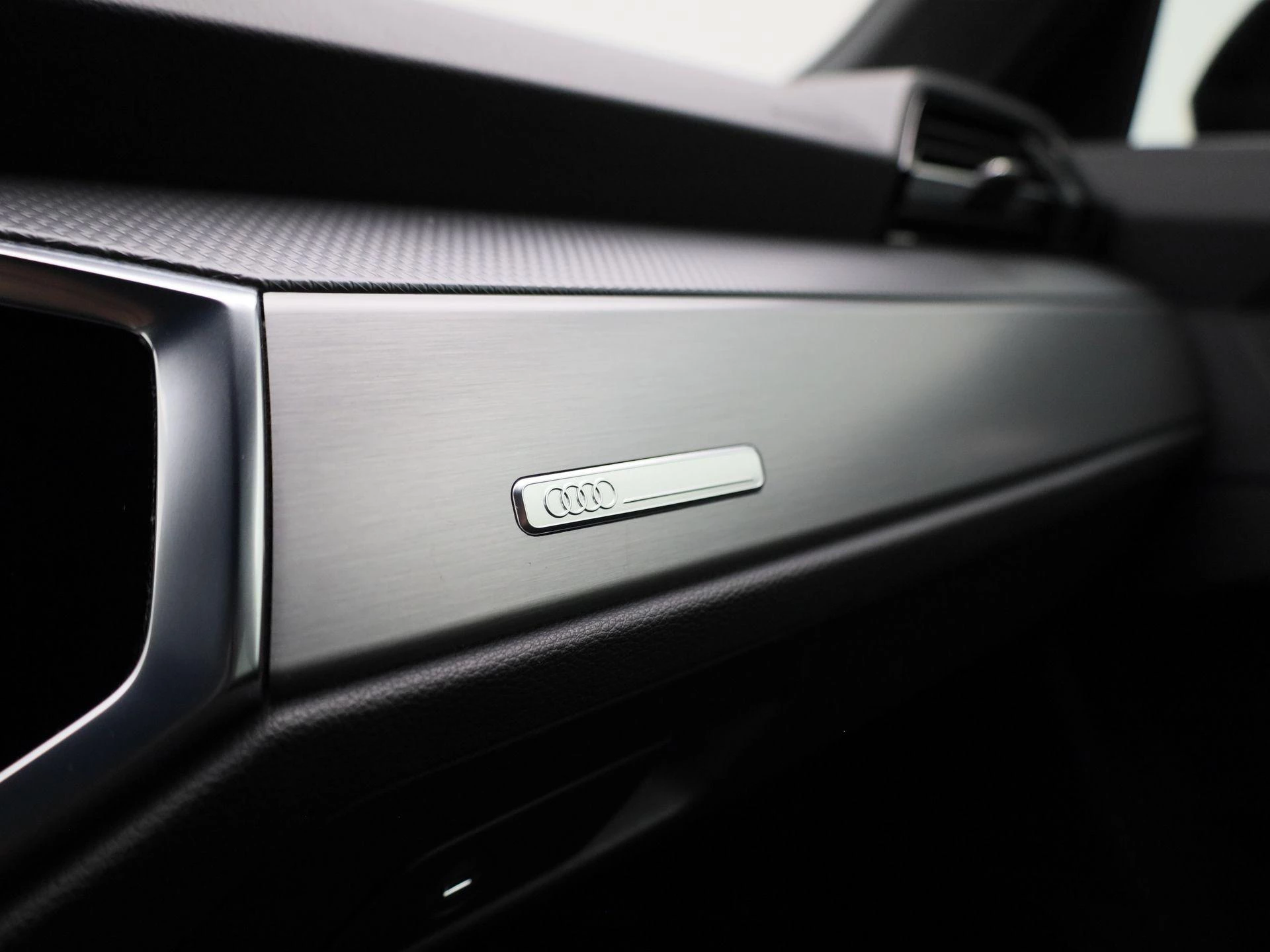 Audi Q3 35 TFSI S edition