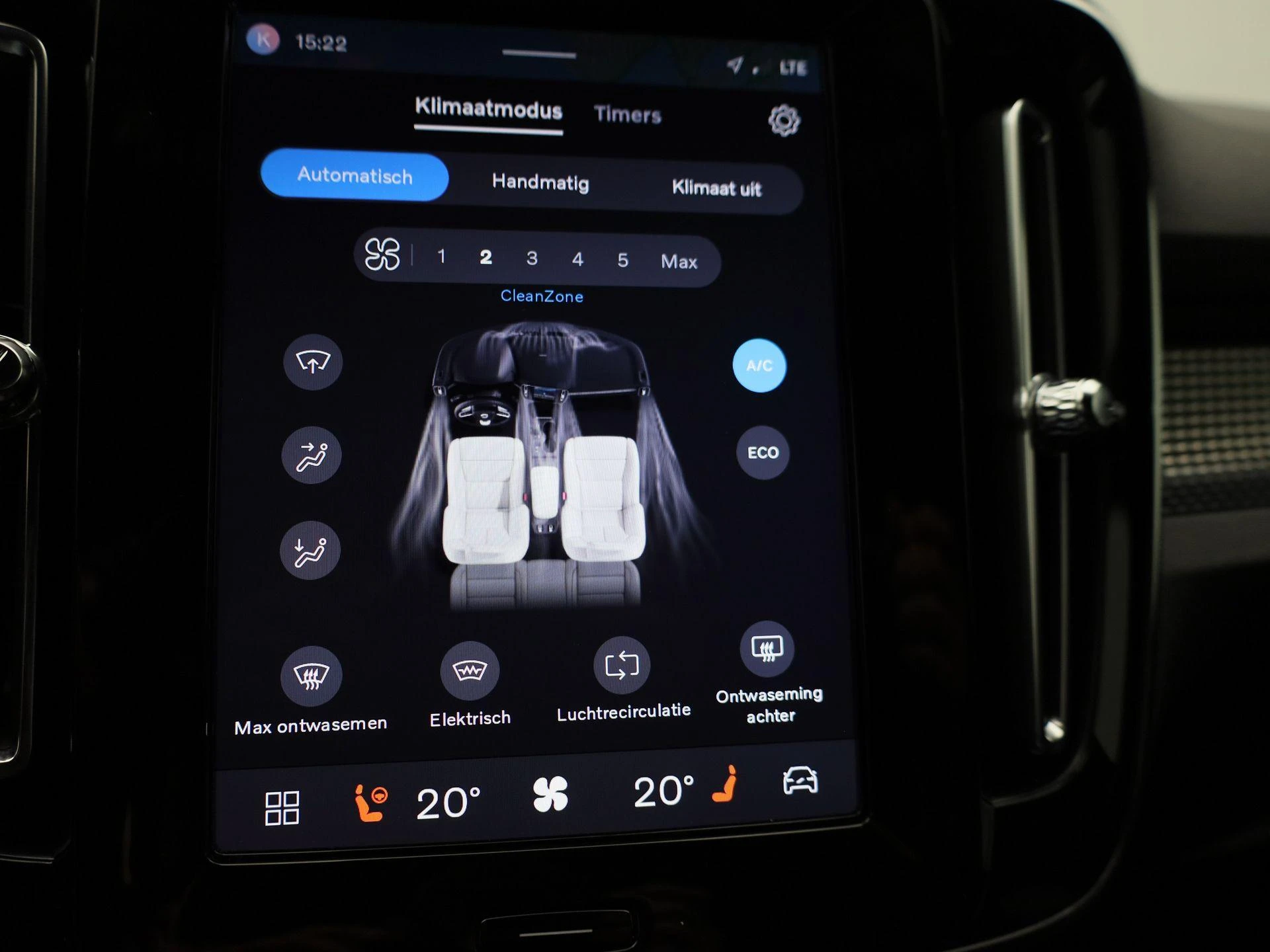 Volvo-XC40-image-27