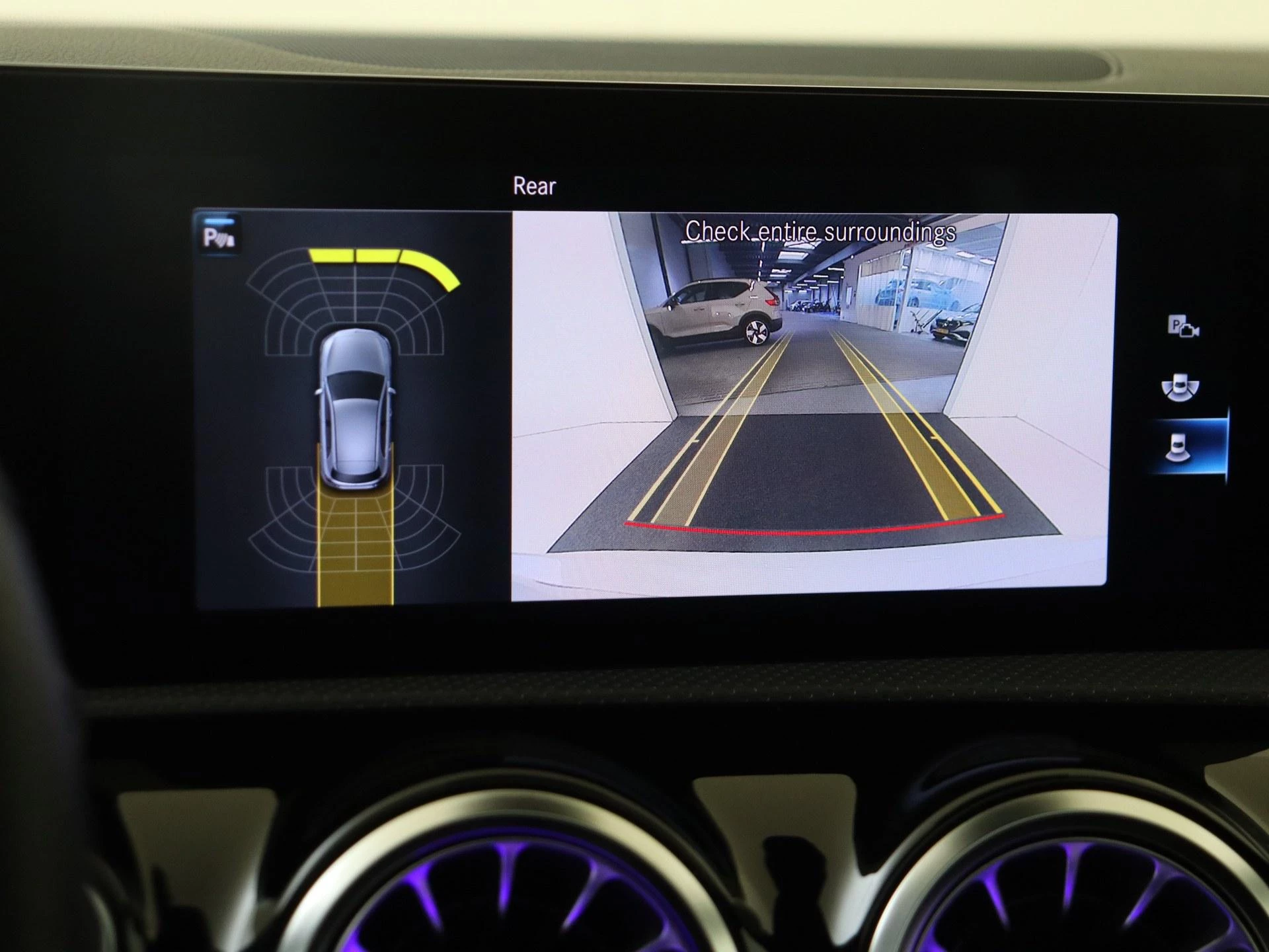 Mercedes-Benz-A-Klasse-image-9