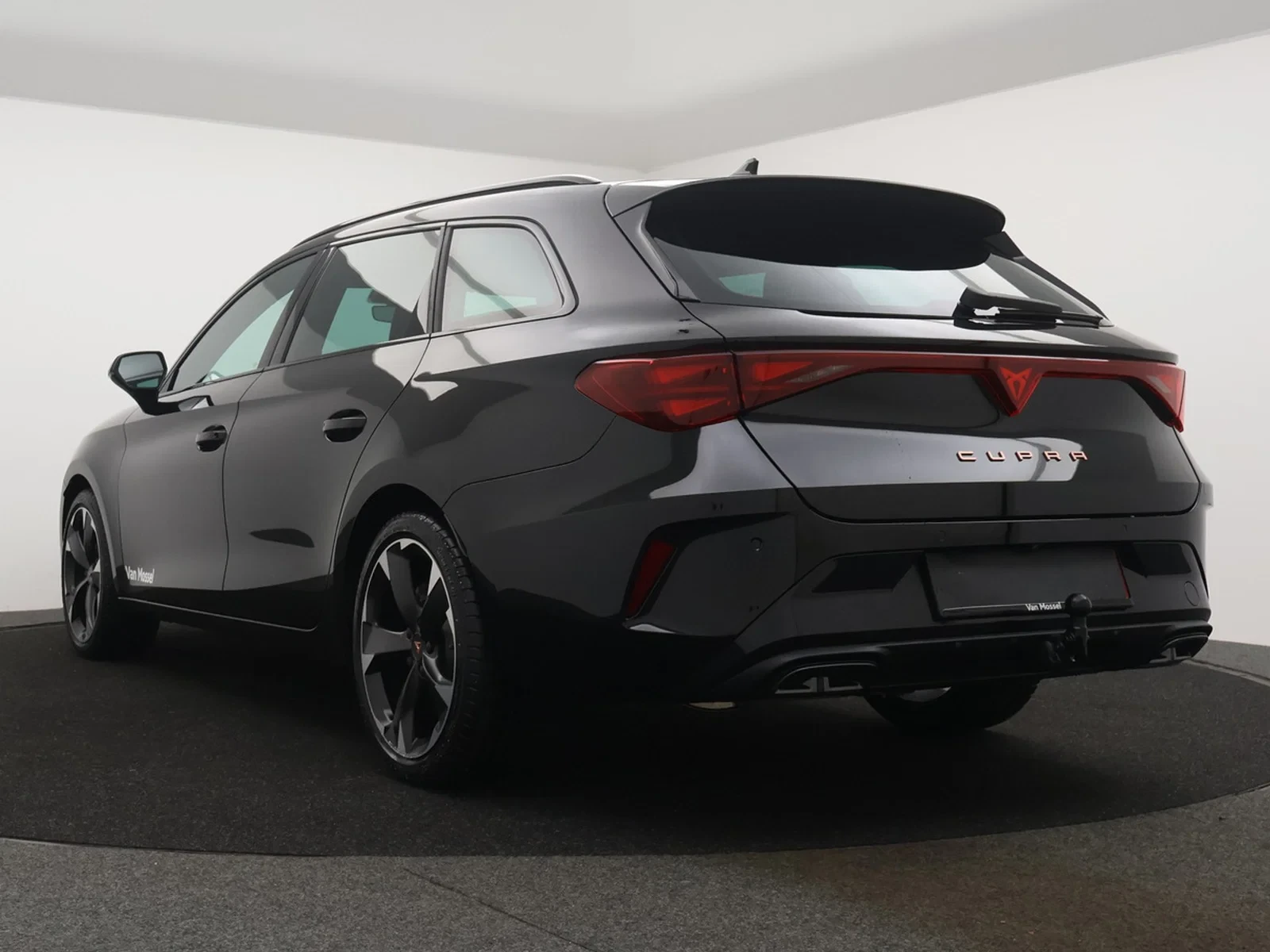 CUPRA Leon Sportstourer ST Leon Break Impulse 1.5 eTSI 150pk *AUTOMAAT* DEMO