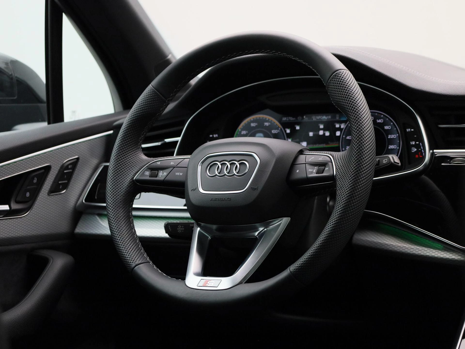 Audi-Q7-image-57