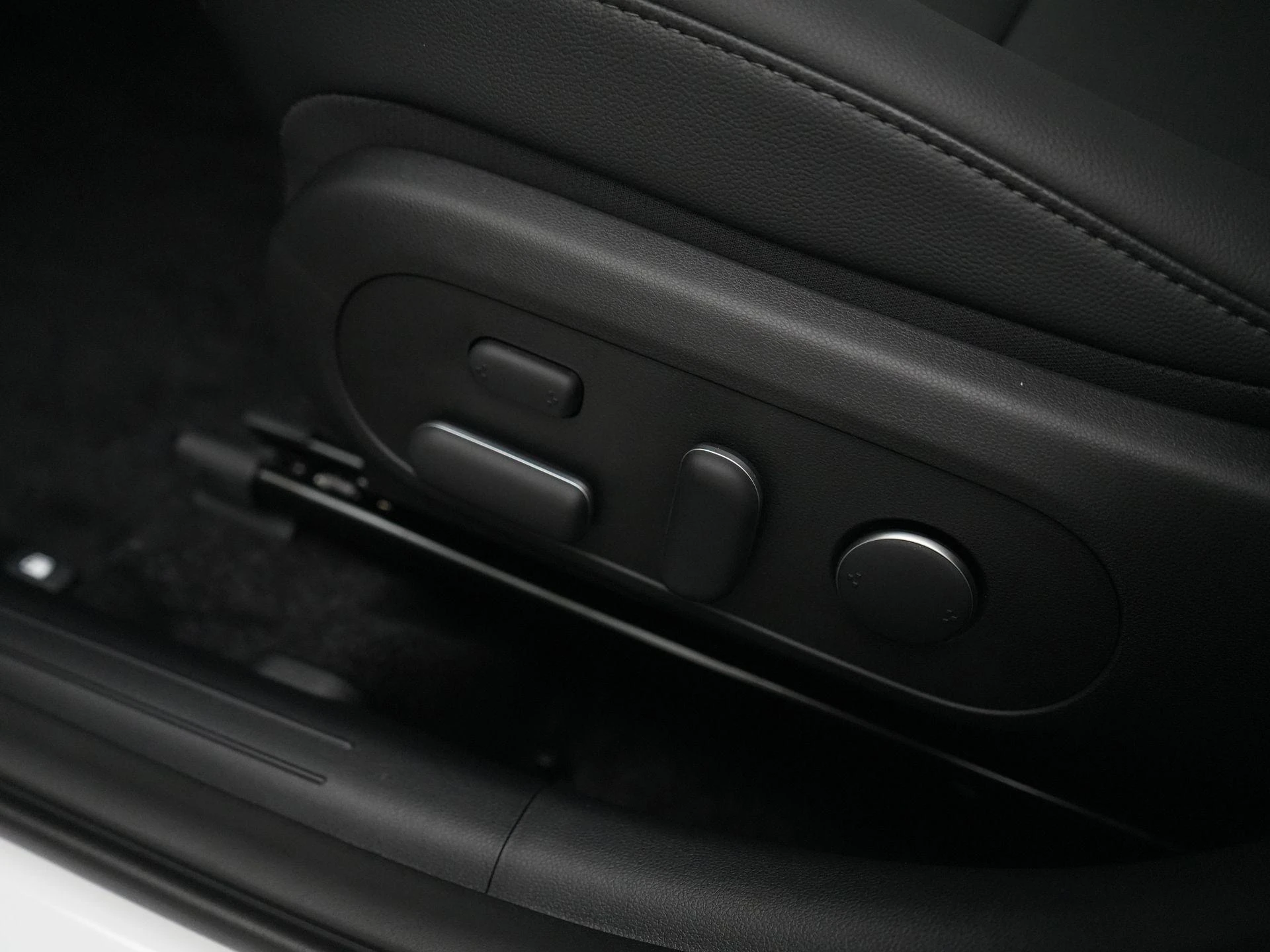 Hyundai-Kona-image-37