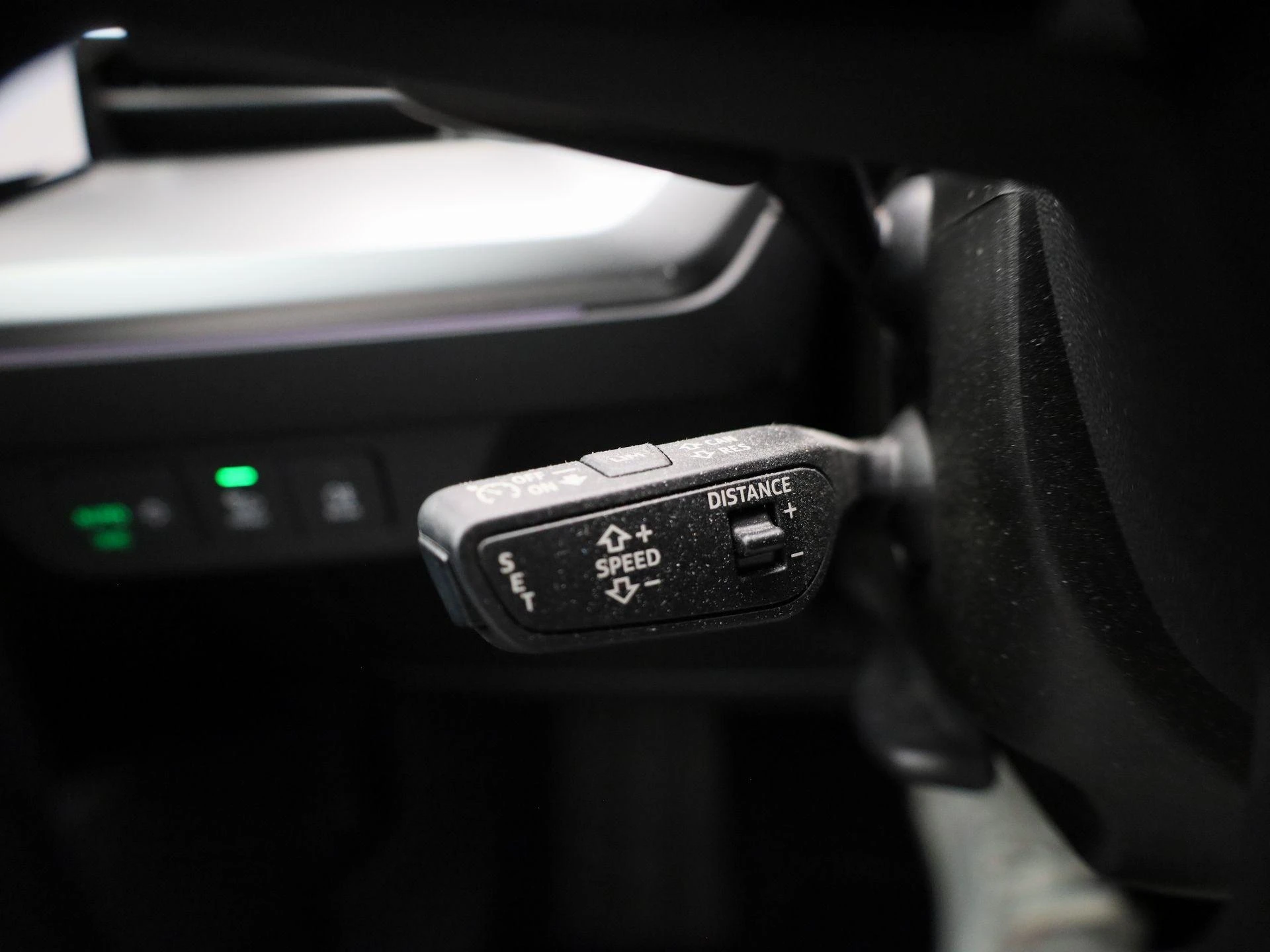 Audi-Q4 e-tron-image-21