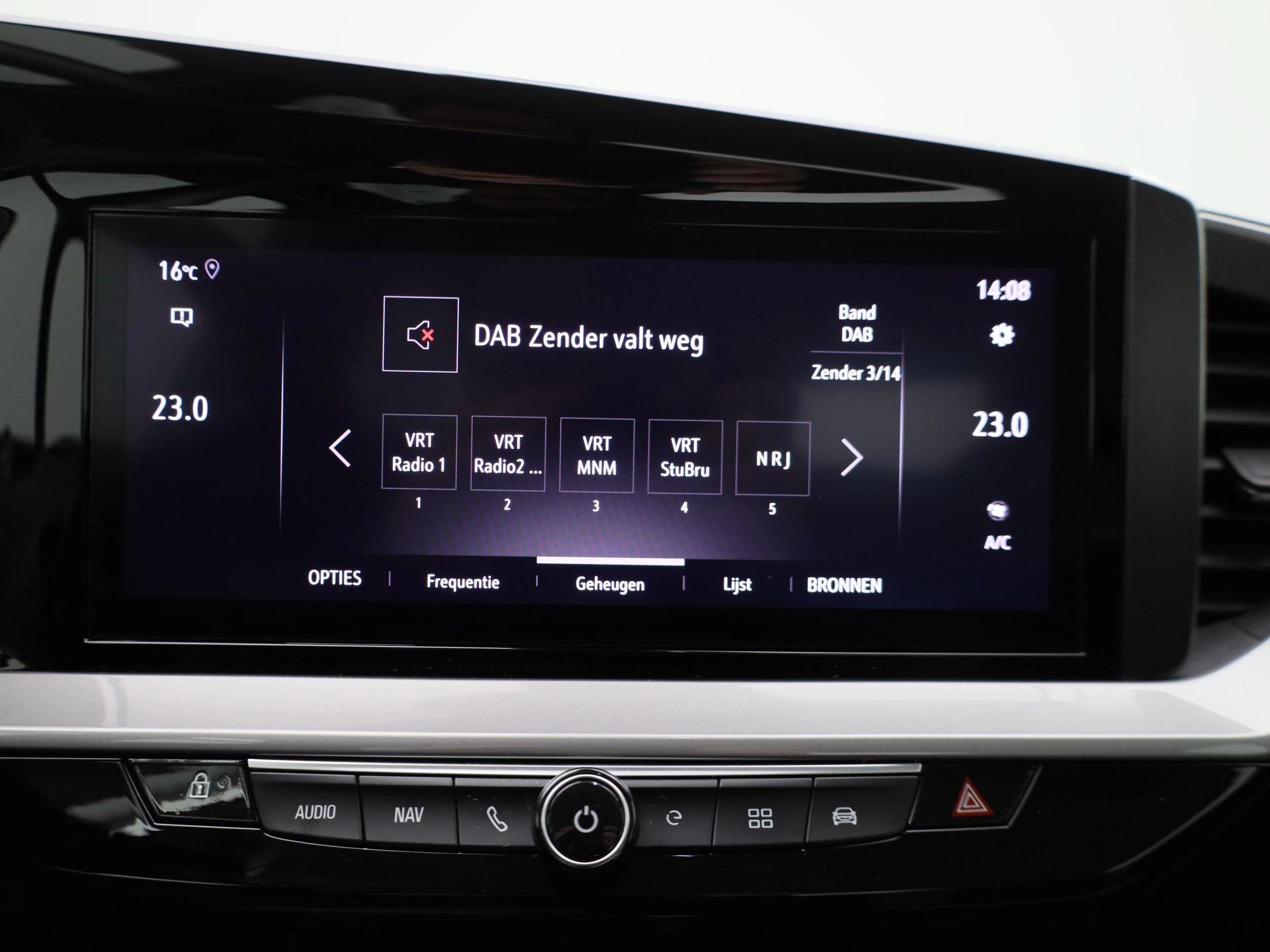Opel-Mokka-e-image-16