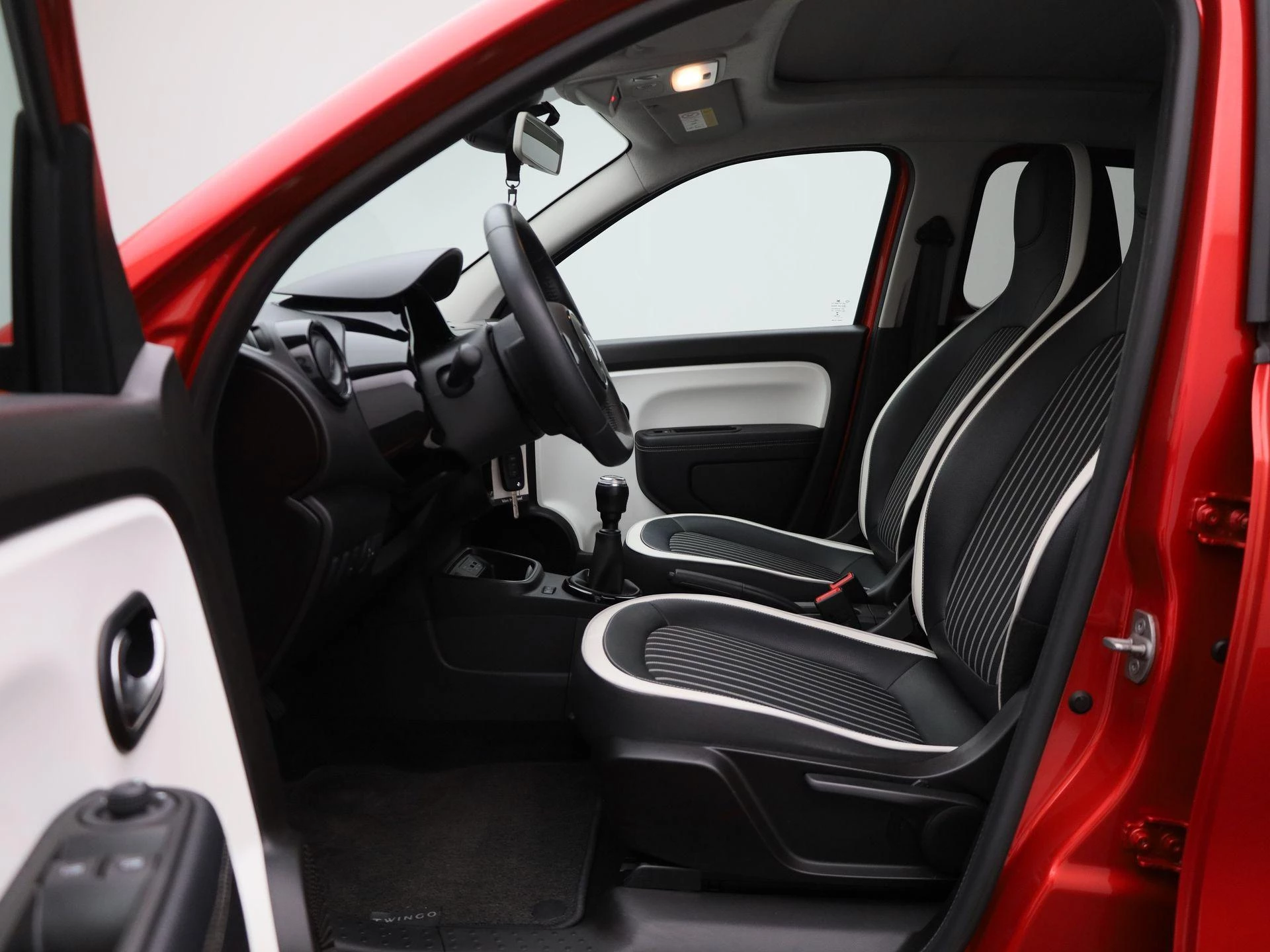 Renault Twingo 1.0 SCe Intens