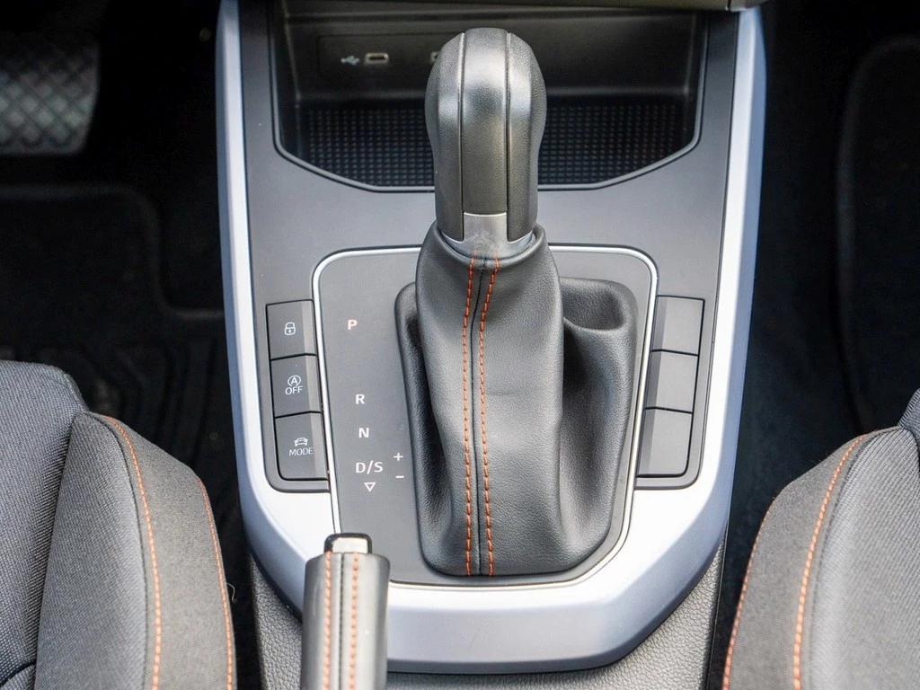 SEAT Arona 1.0 TSI DSG FR