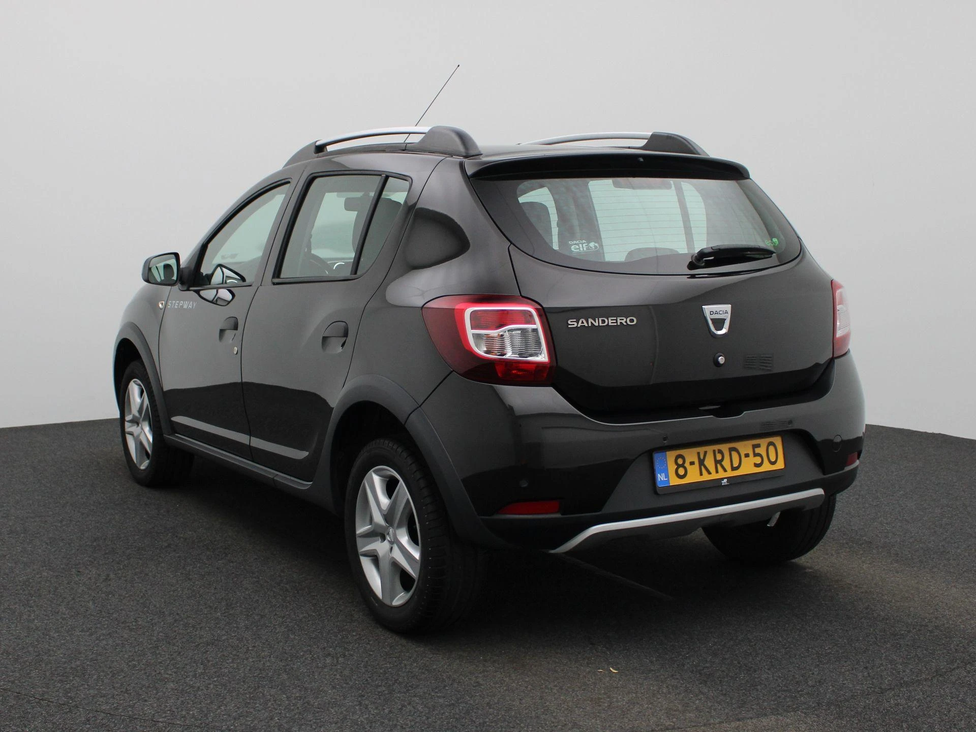 Dacia-Sandero Stepway-image-1