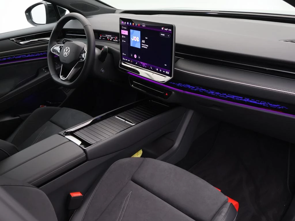 Volkswagen ID.7 Pro Business Premium 77kWh (286 pk) / DEMO