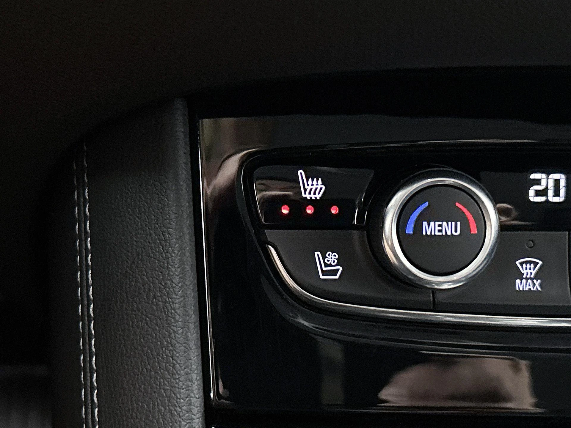 Opel-Grandland X-image-7