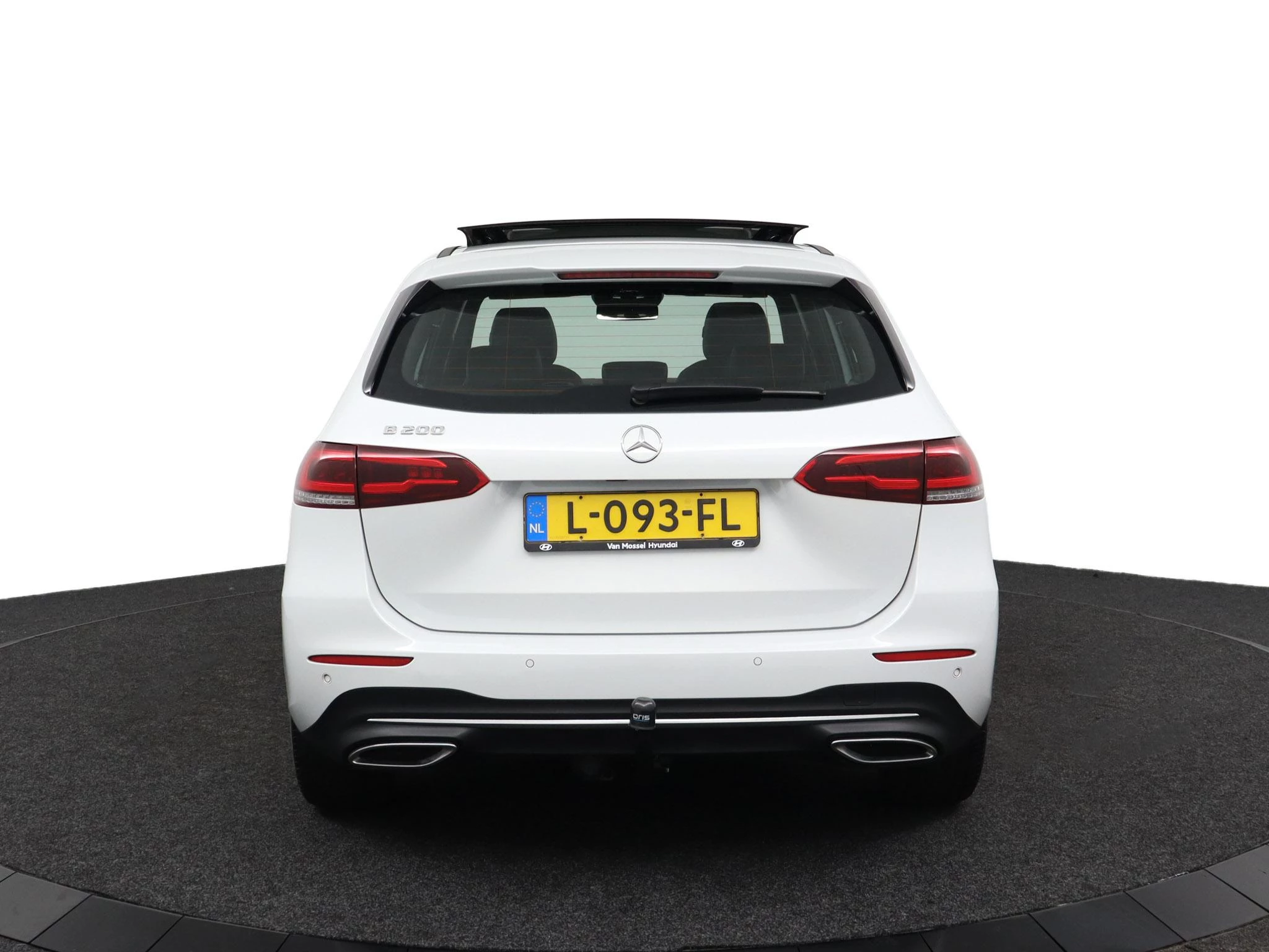 Mercedes-Benz-B-Klasse-image-21