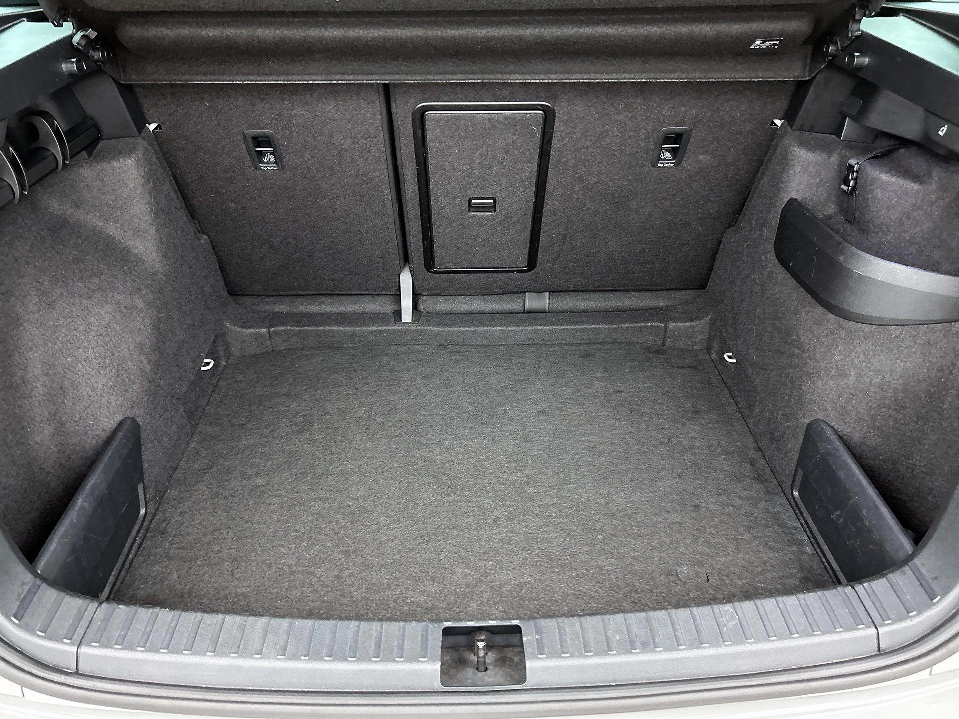 Škoda Karoq 1.5 TSI ACT Sportline Business