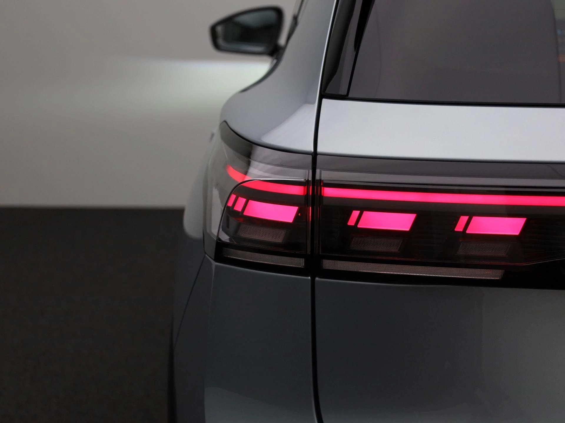 Volkswagen-Tiguan-image-50