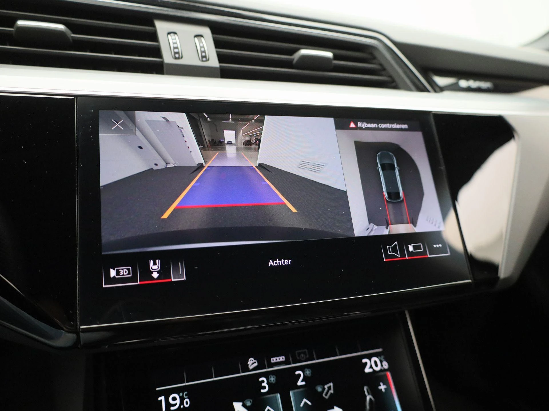 Audi-e-tron-image-30