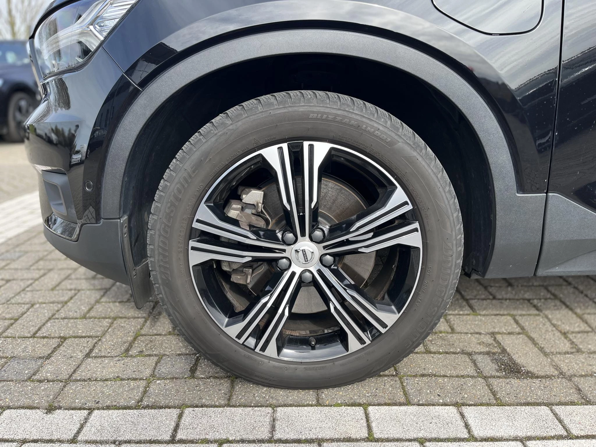 Volvo XC40 T4 Recharge Inscription Expression