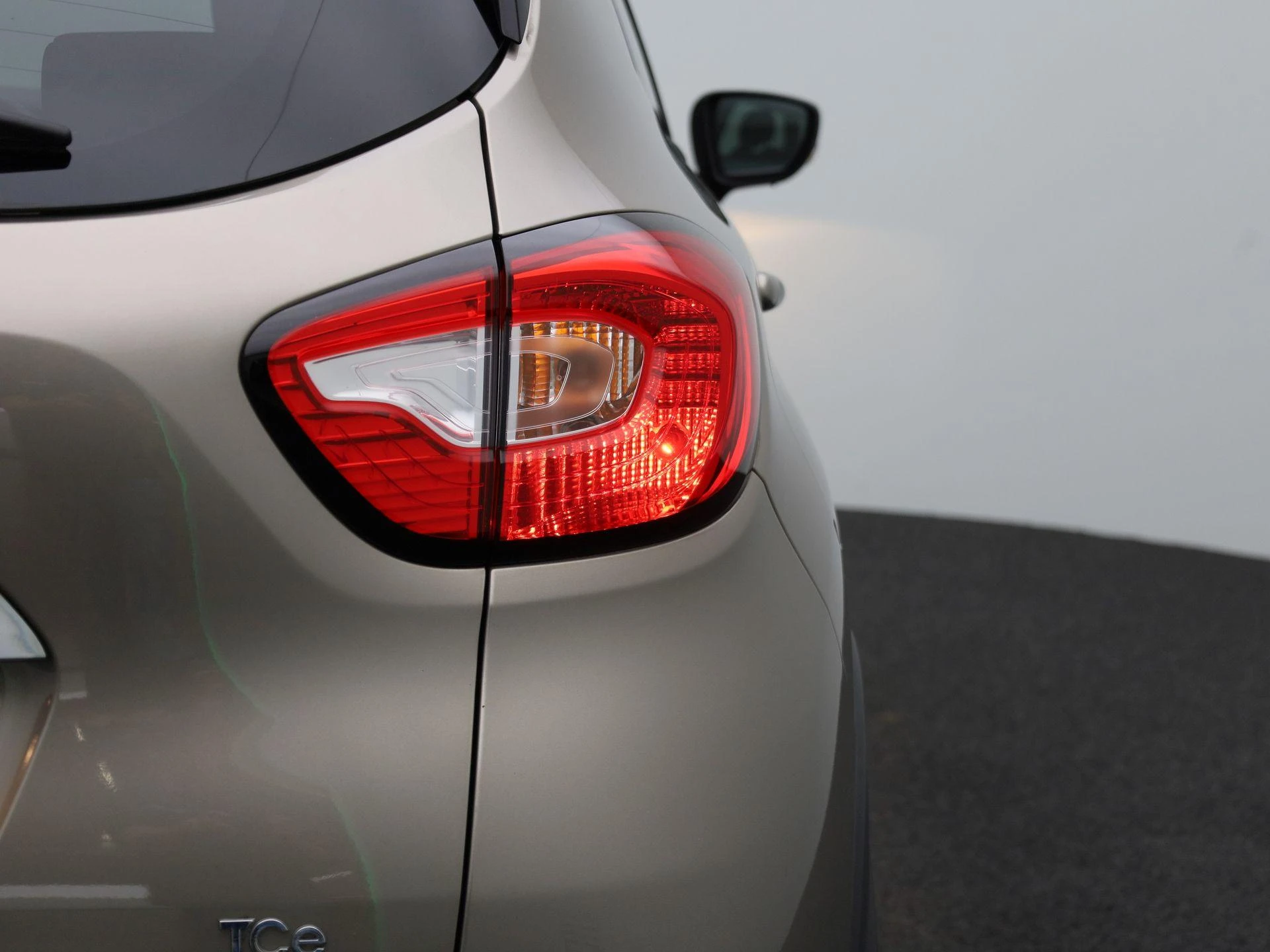 Renault-Captur-image-34
