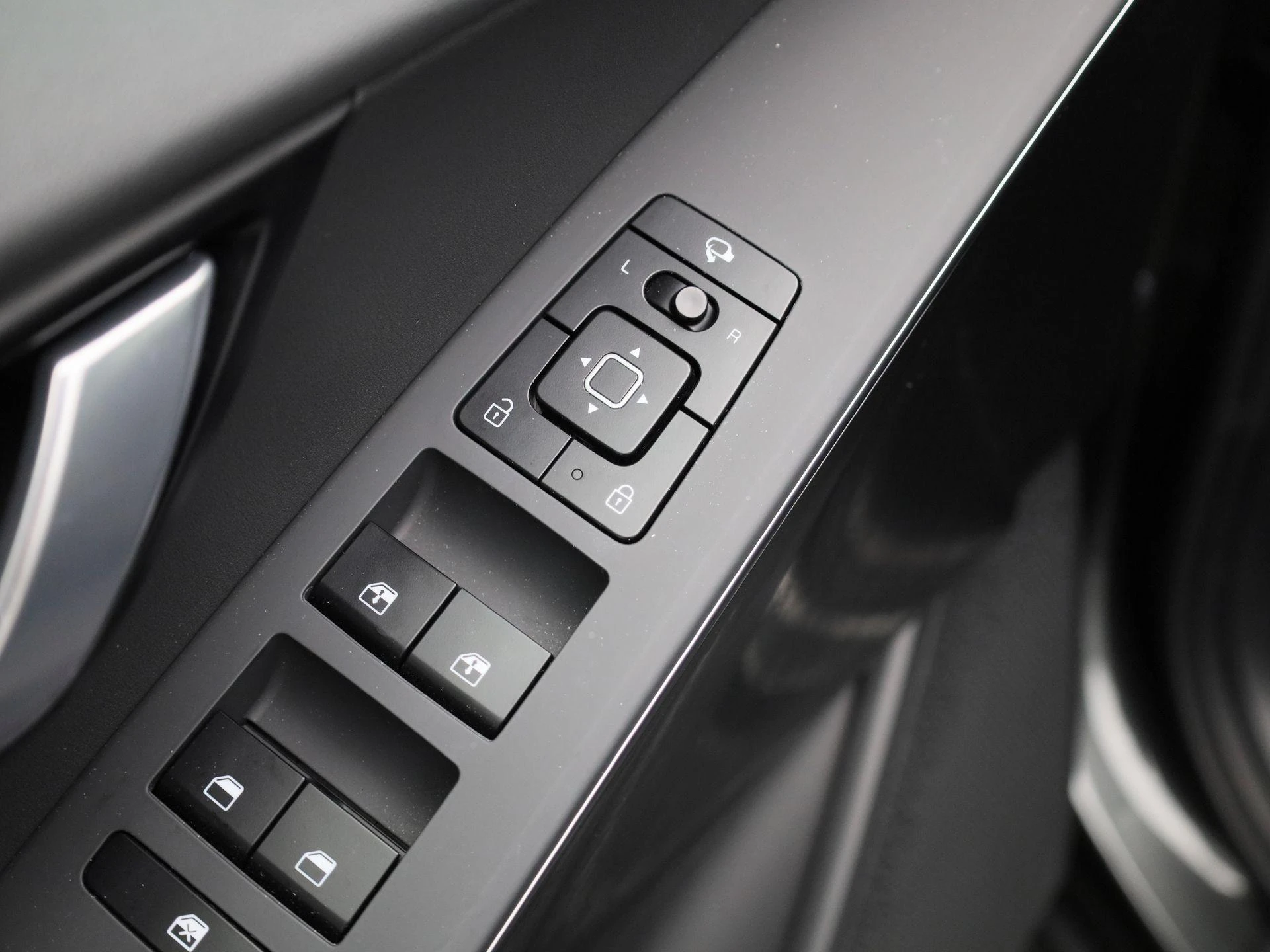 Kia-Niro-image-26