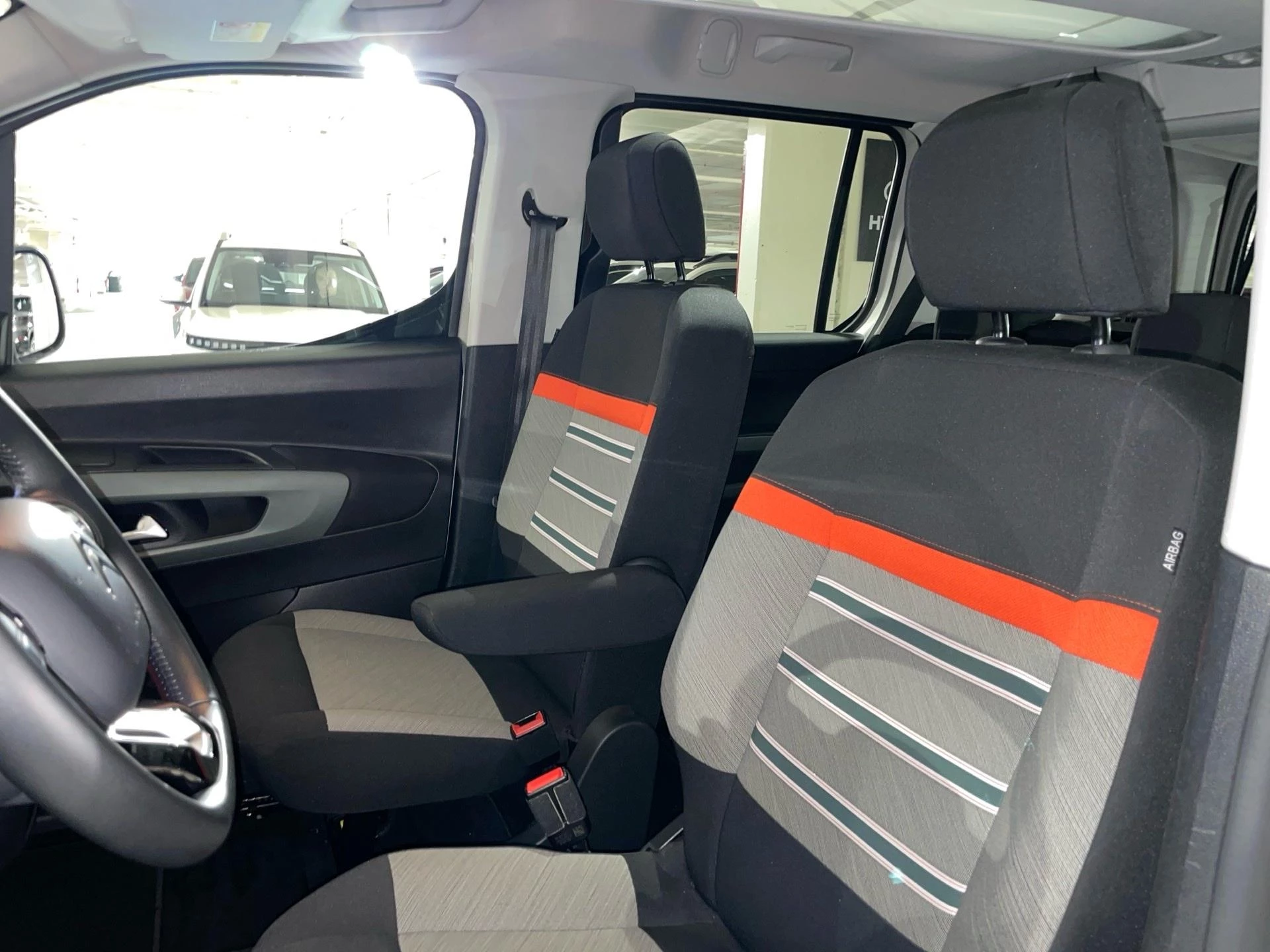 Citroën Berlingo Multispace 1.2 PureTech 130 EAT8 S&S Live XL