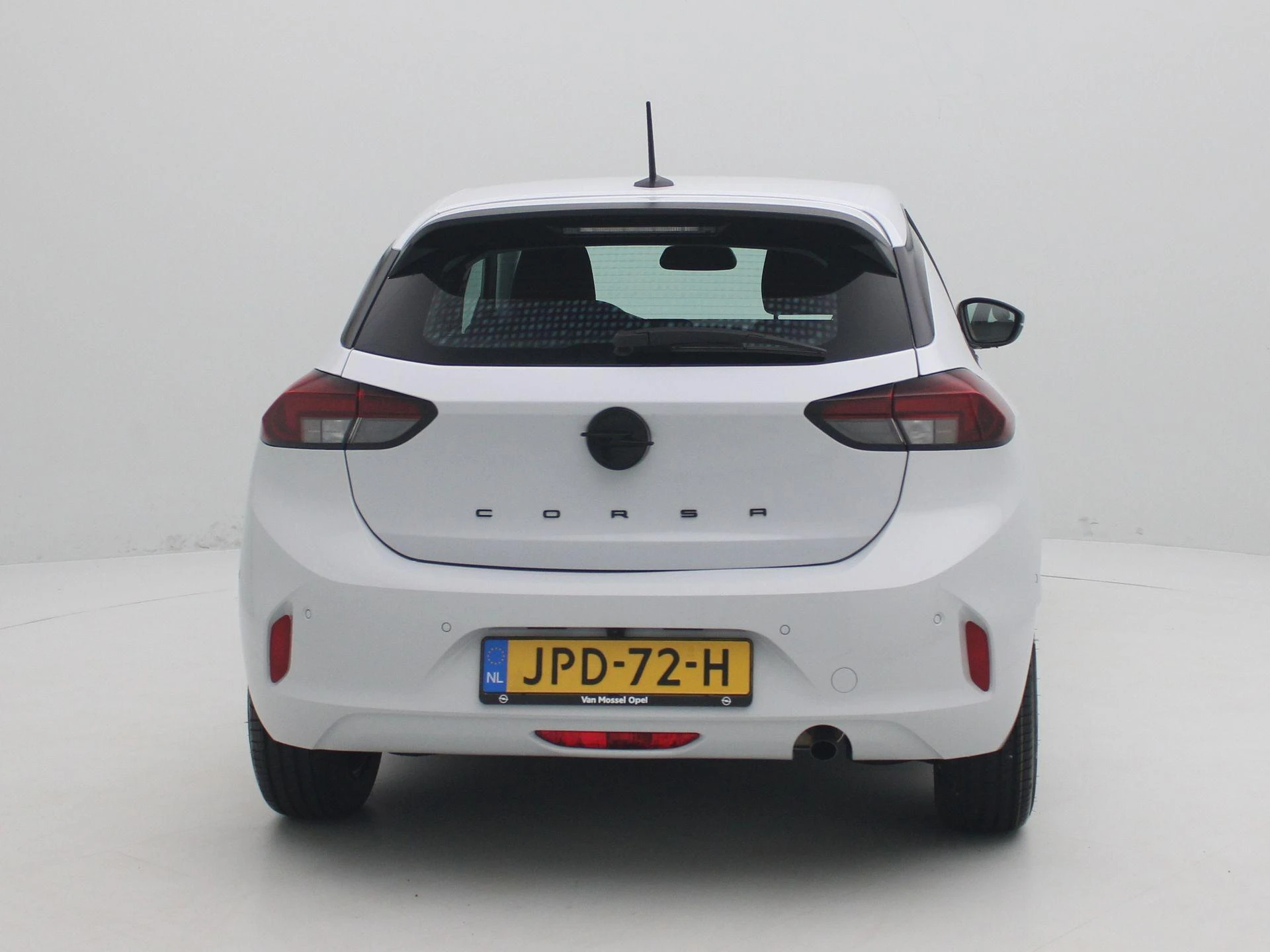 Opel-Corsa-image-4