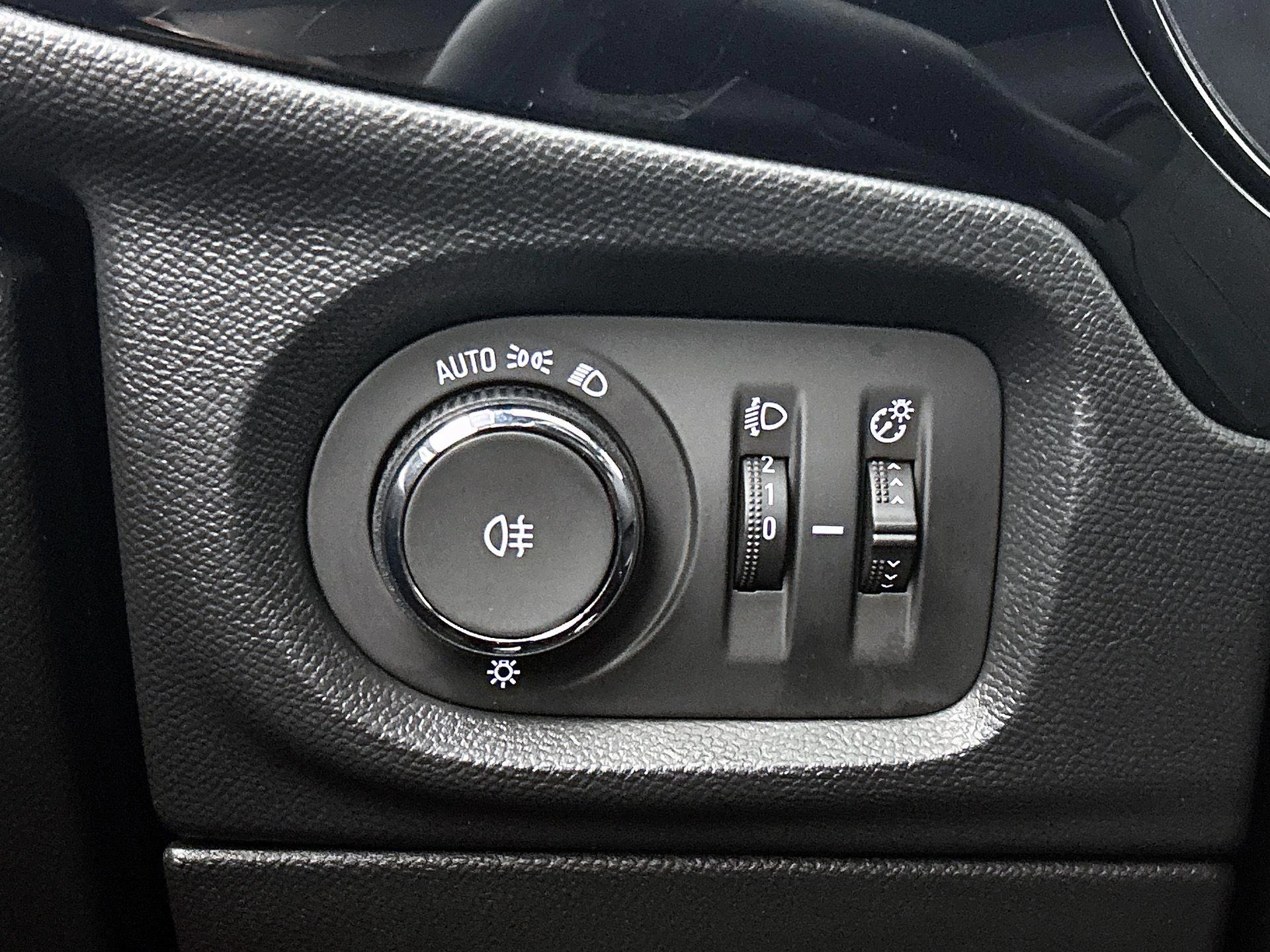 Opel-Corsa-image-10