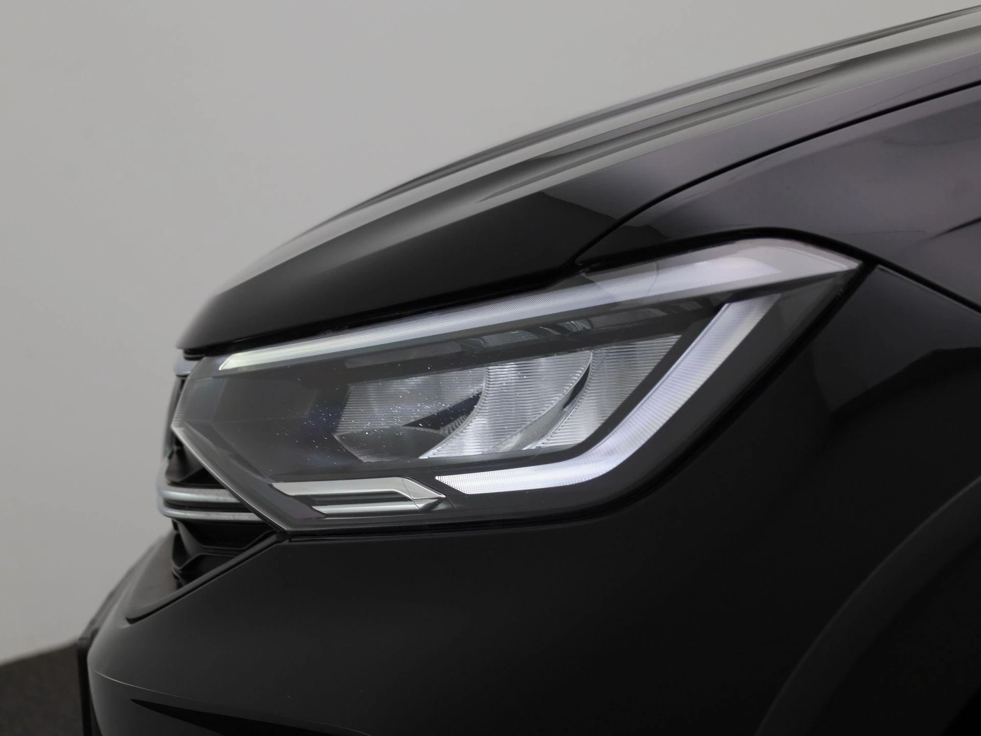 Volkswagen-Taigo-image-14