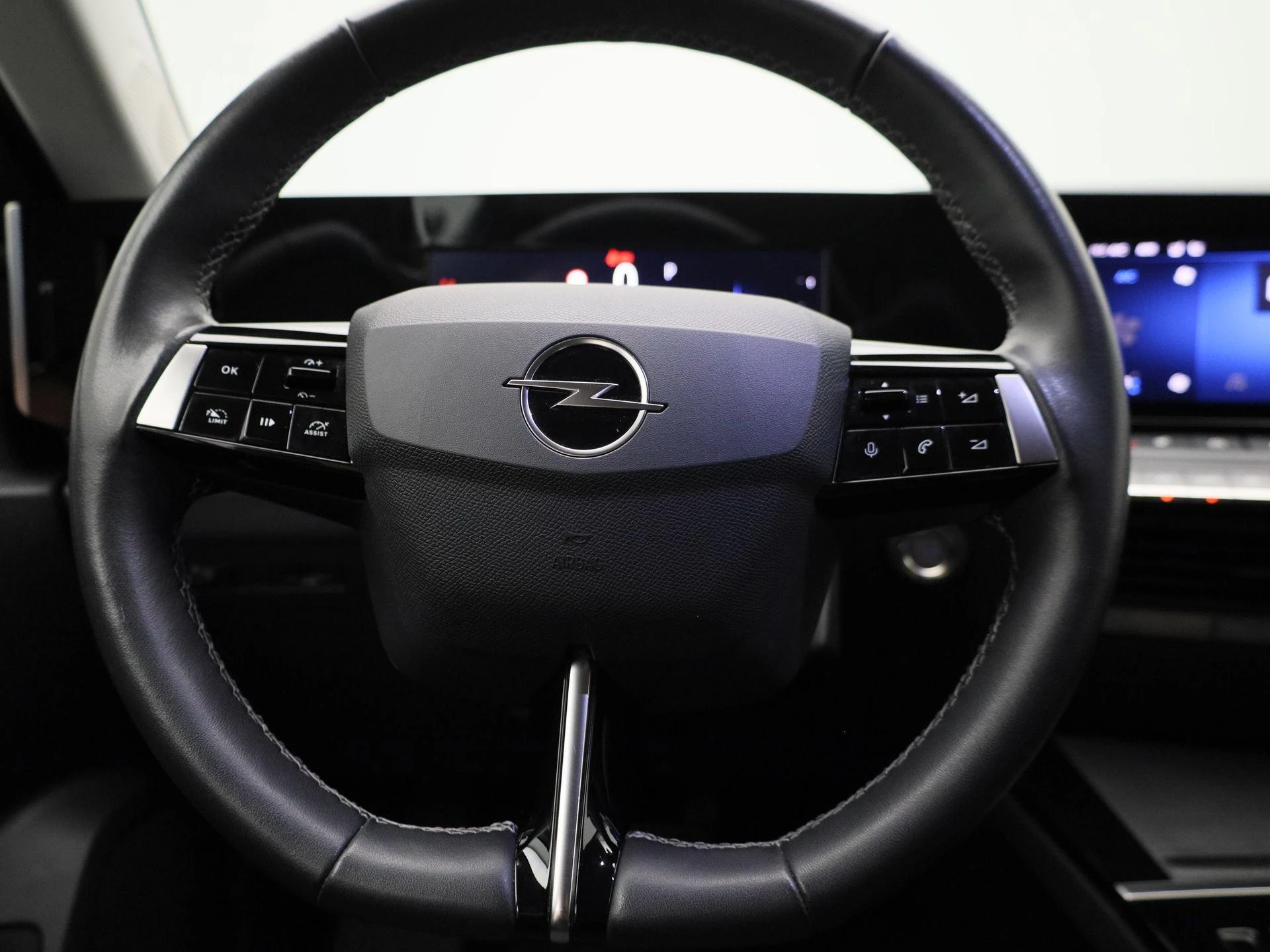 Opel-Astra-image-6