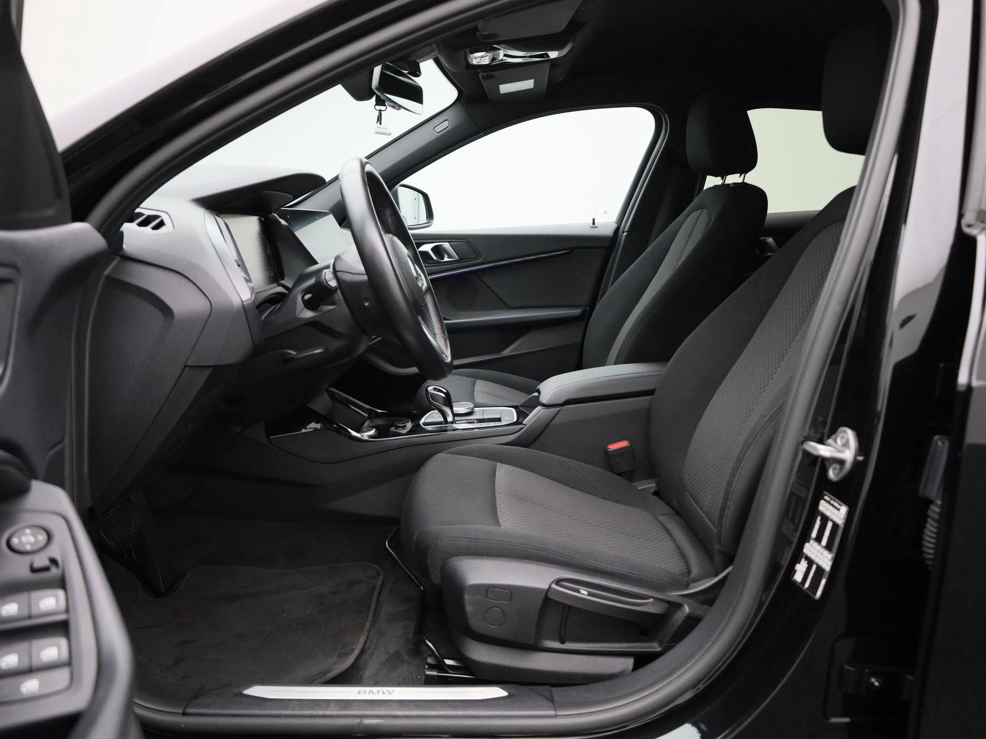 BMW 1 Reeks Hatch 118iA (100 kW)